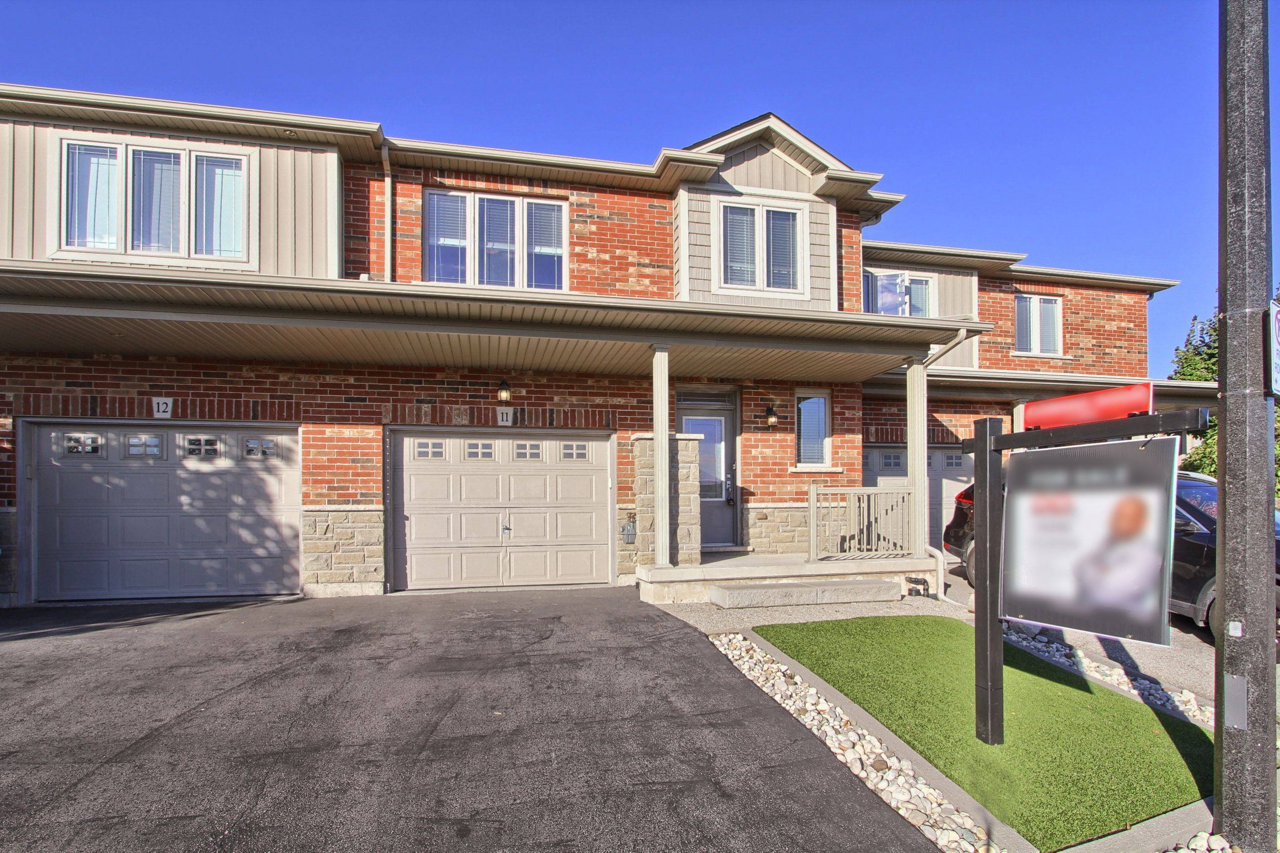 Grimsby, ON L3M 0E8,380 Lake ST #11