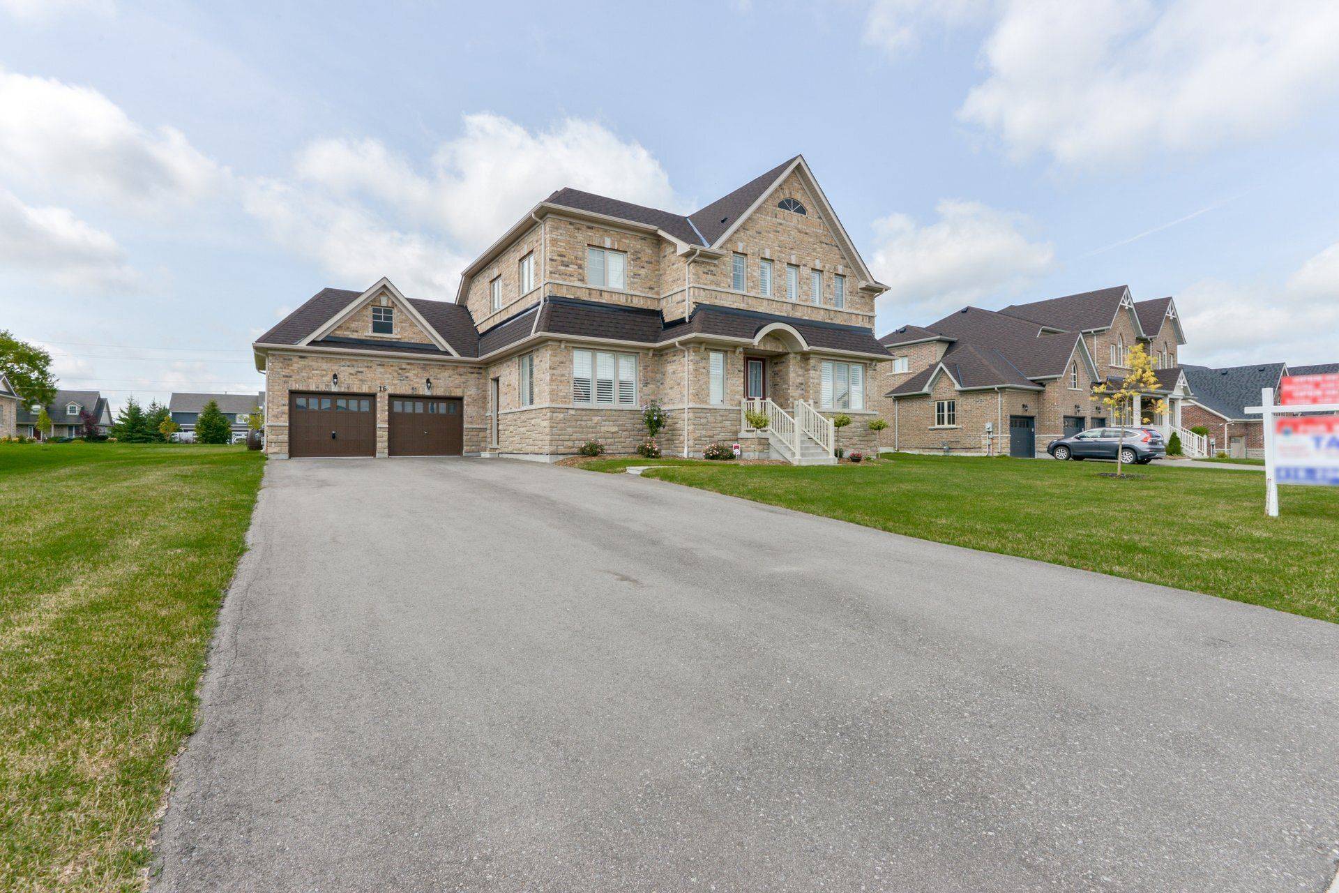 Mono, ON L9W 6W8,16 Meek AVE