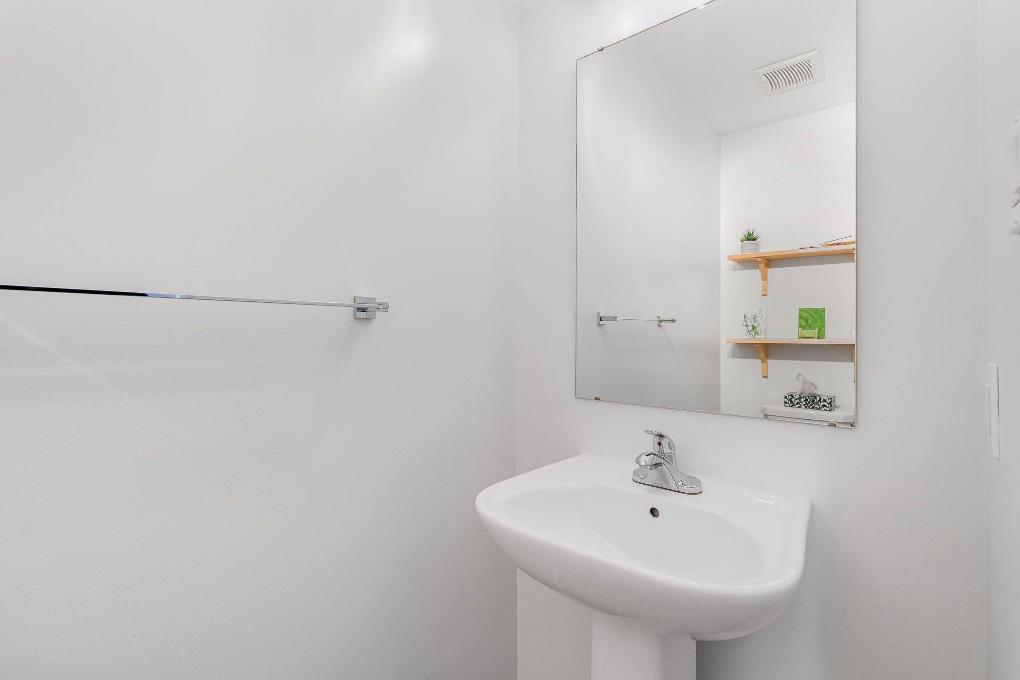 Clarence-rockland, ON K4K 0L6,132 Turquoise ST