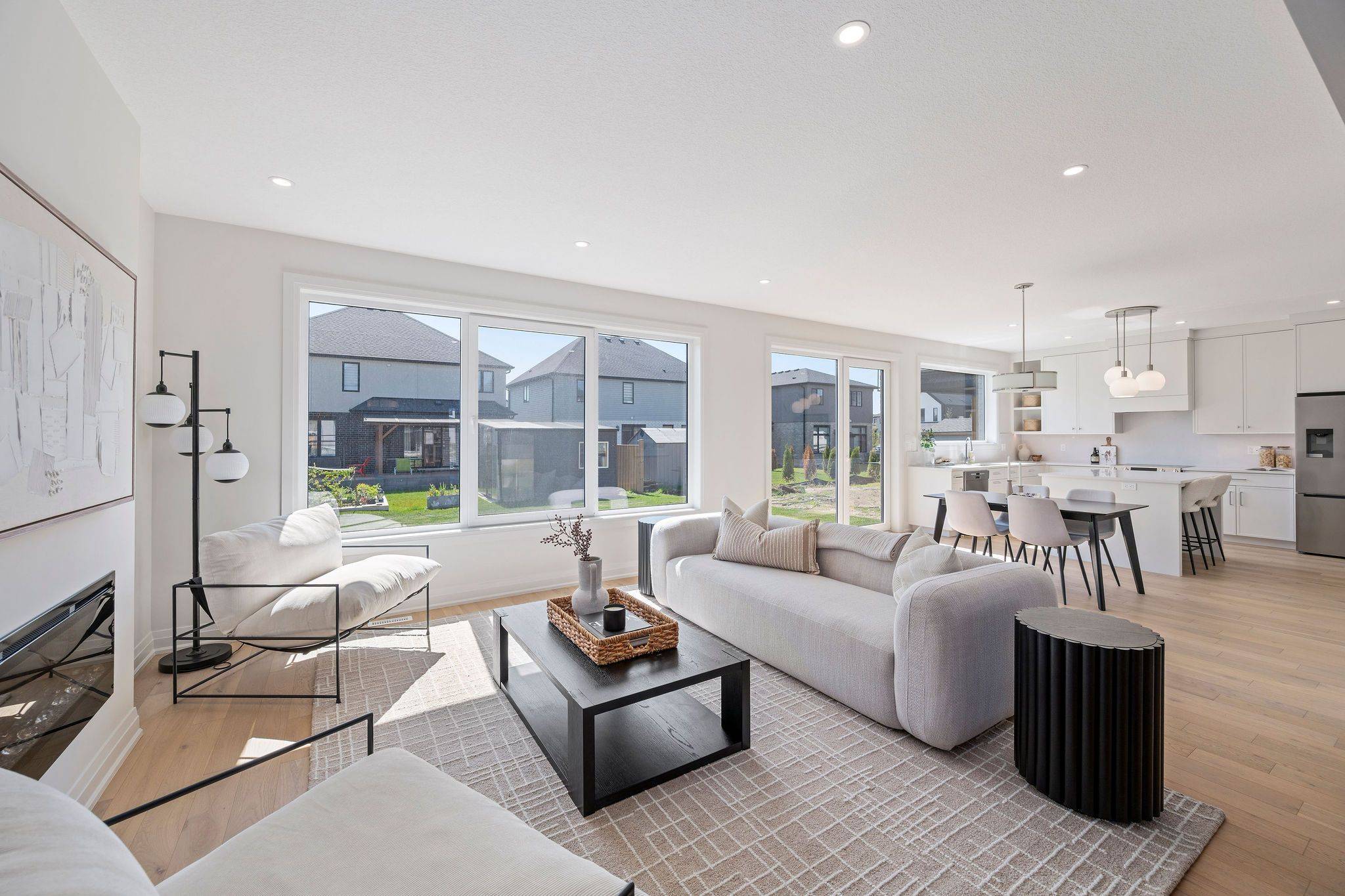 London South, ON N6K 0L5,337 Manhattan DR