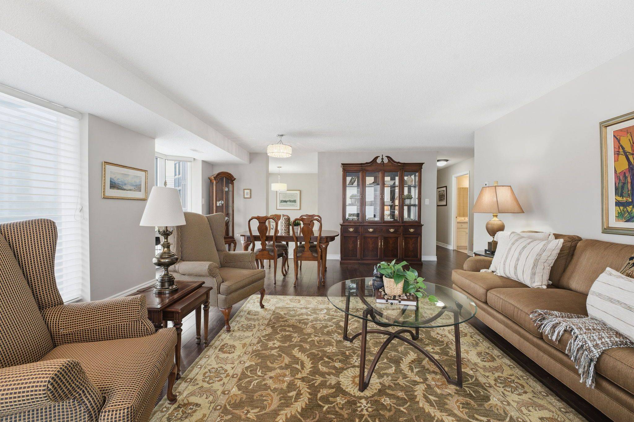 Hamilton, ON L8P 3K6,67 Caroline ST S #5E