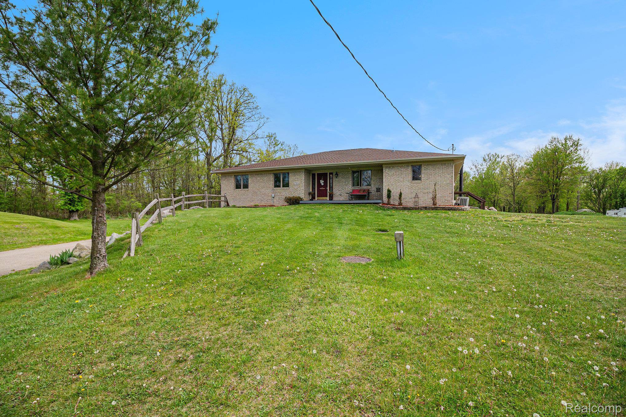 Howell, MI 48843,7031 Munsell RD