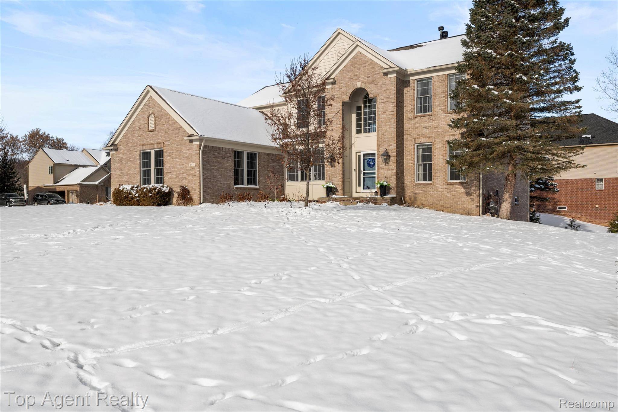 Lake Orion, MI 48360,668 Berridge CIR