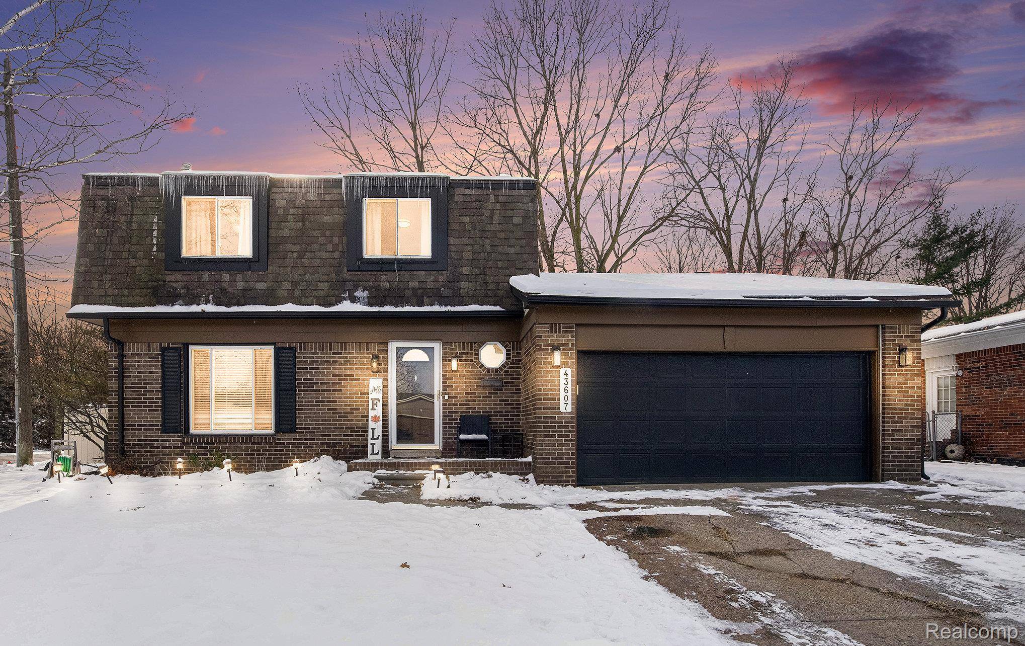 Canton, MI 48187,43607 Ryegate ST