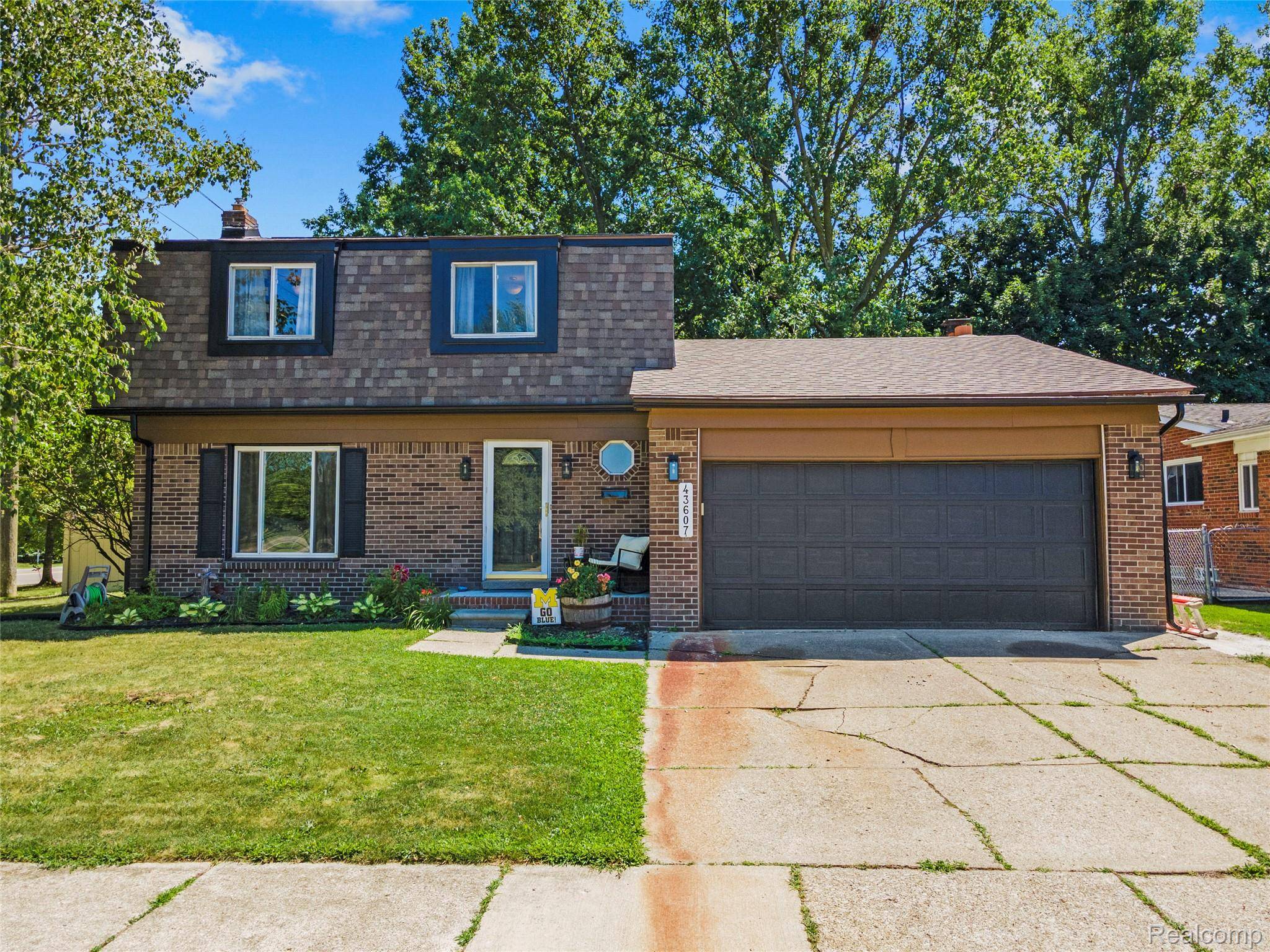 Canton, MI 48187,43607 Ryegate ST