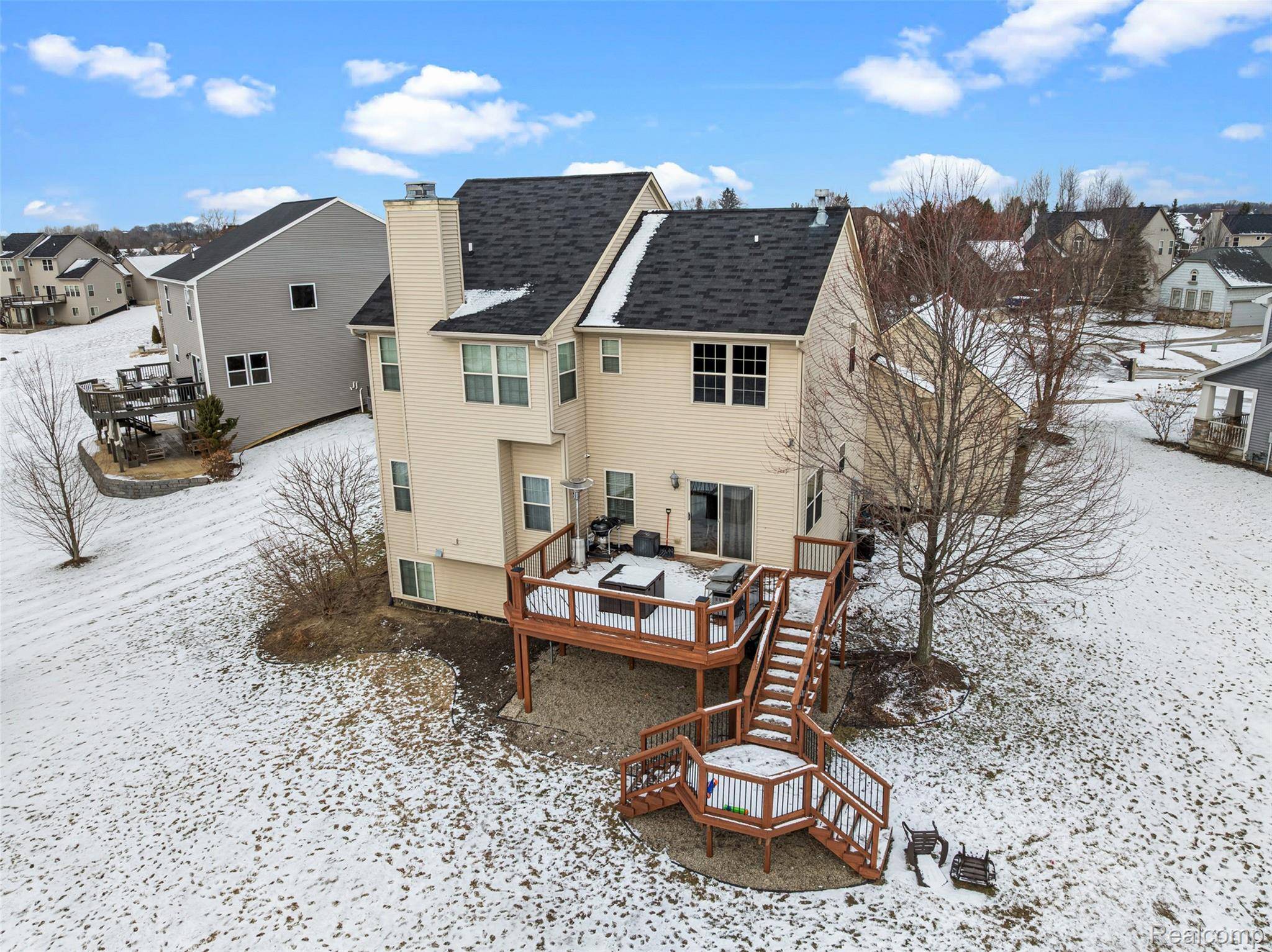 Grand Blanc, MI 48439,2330 Cherry Tree LN