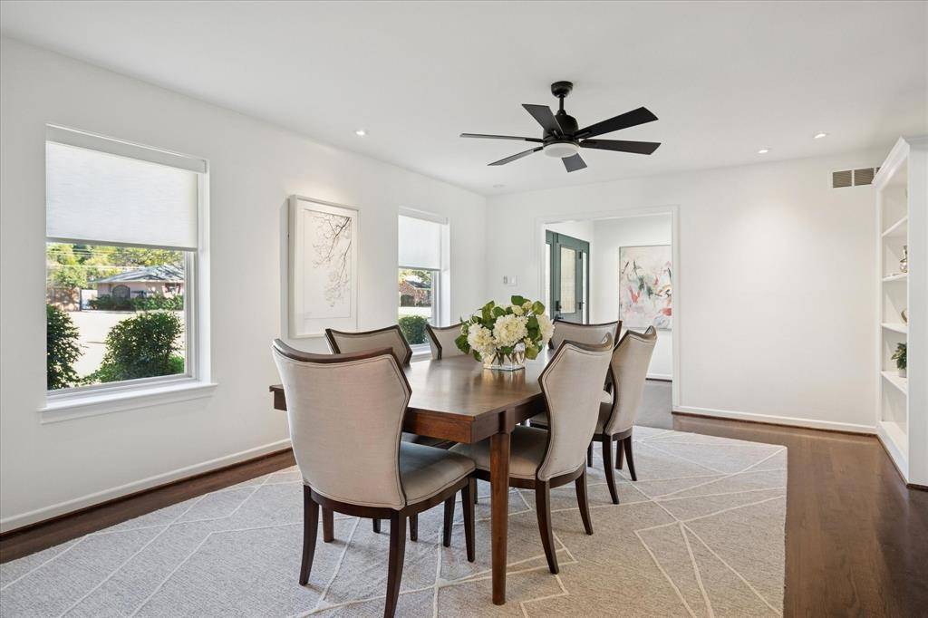 Dallas, TX 75229,3830 Weeburn Drive