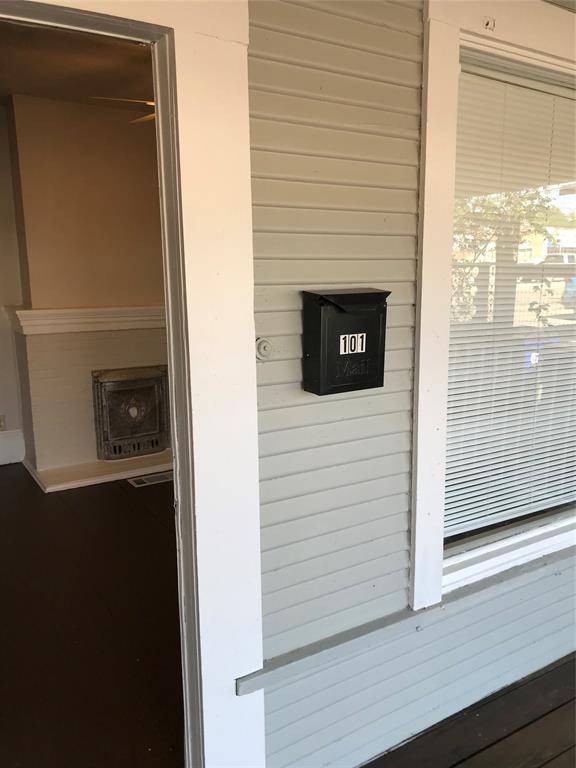 Dallas, TX 75203,1118 N Zang Boulevard #101