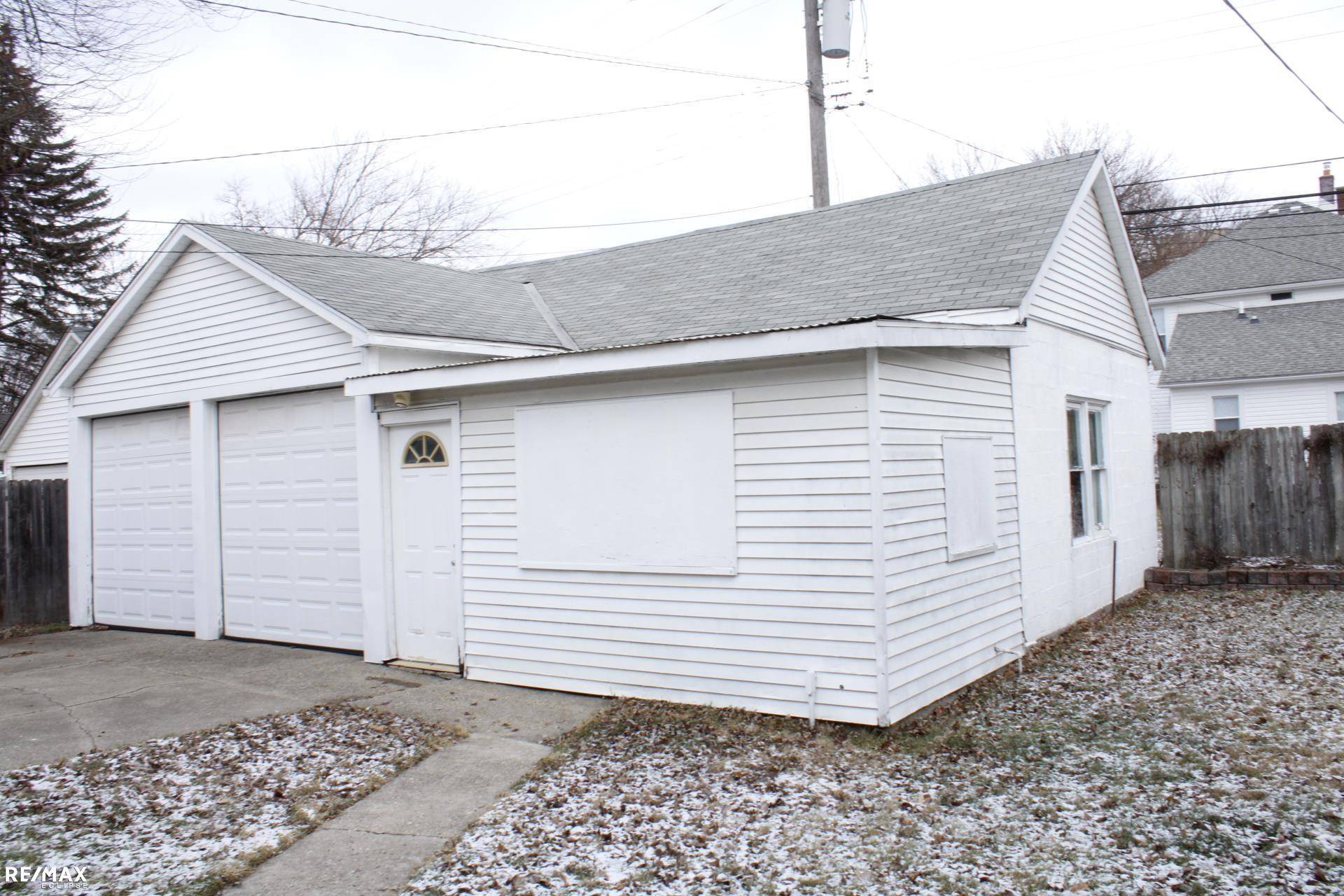 Mount Clemens, MI 48043,130 Gallup ST