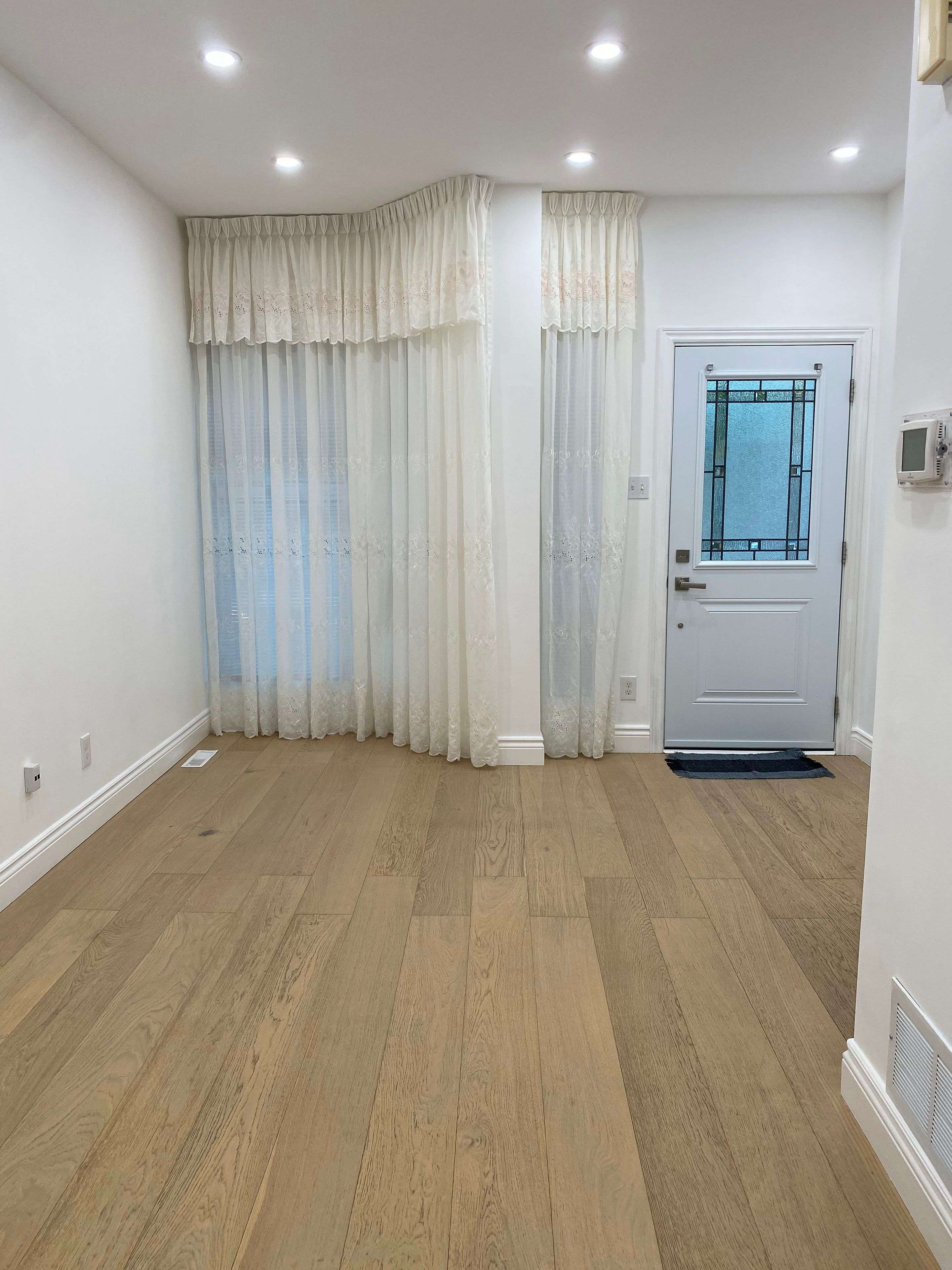 Toronto W02, ON M6P 4G7,1524 Dupont ST #Upper