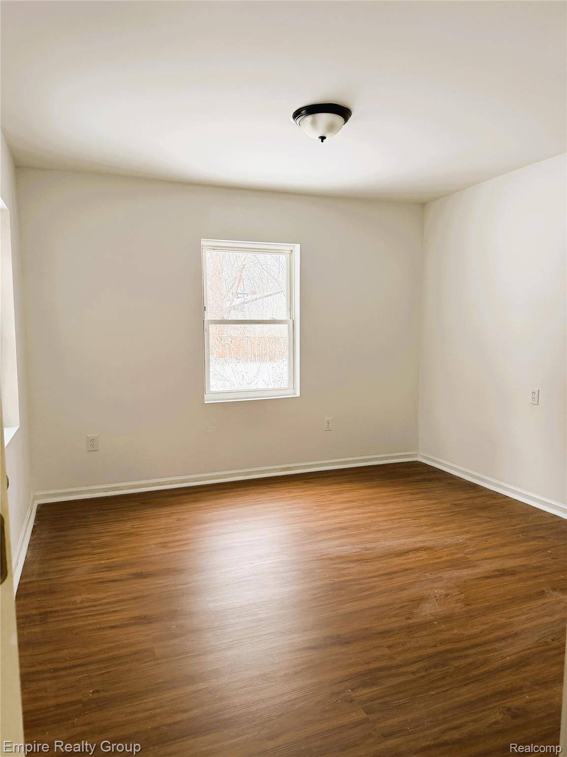 Inkster, MI 48141,28909 Hazelwood ST