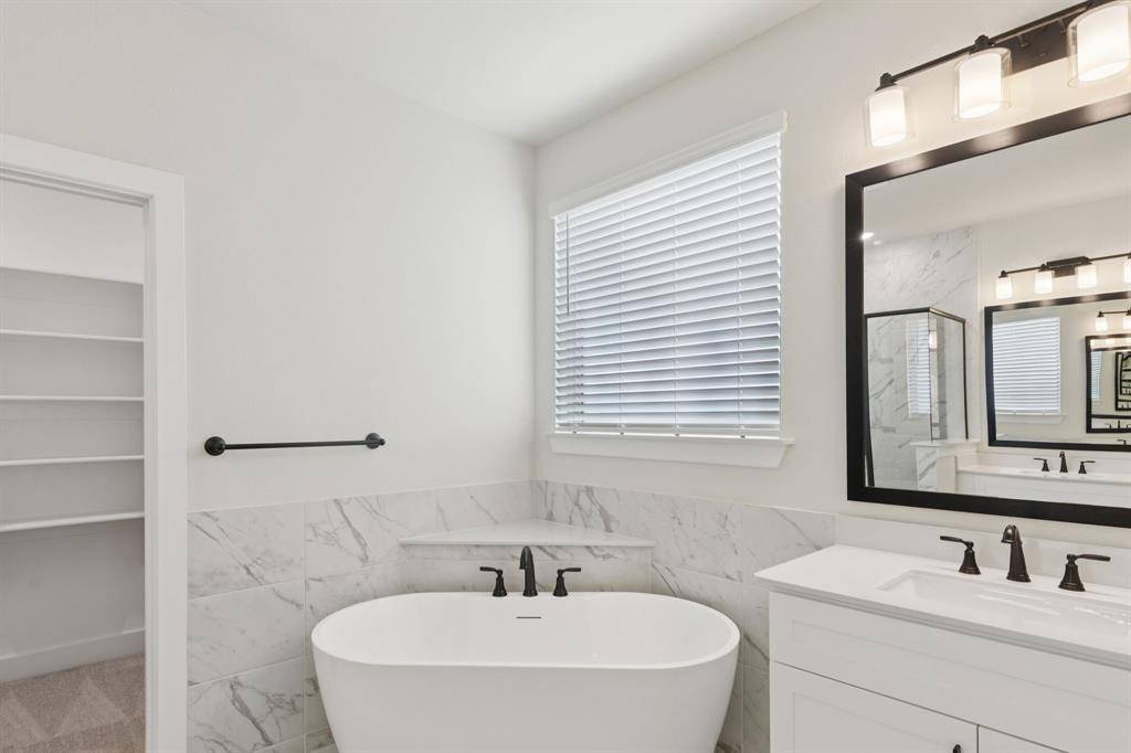 Crandall, TX 75114,3726 Blooming Prairie Drive