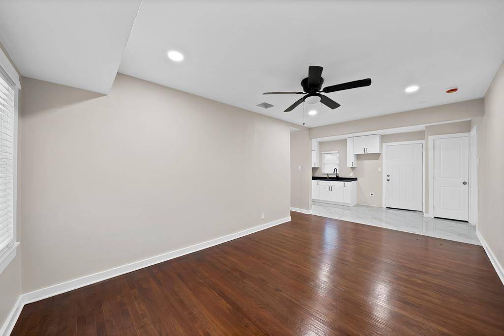 Fort Worth, TX 76119,3404 GRIGGS Avenue