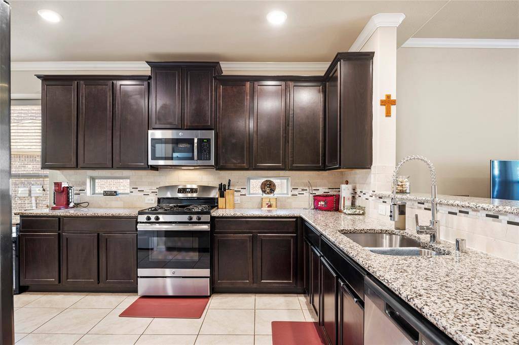 Denton, TX 76210,1909 Nob Hill Court