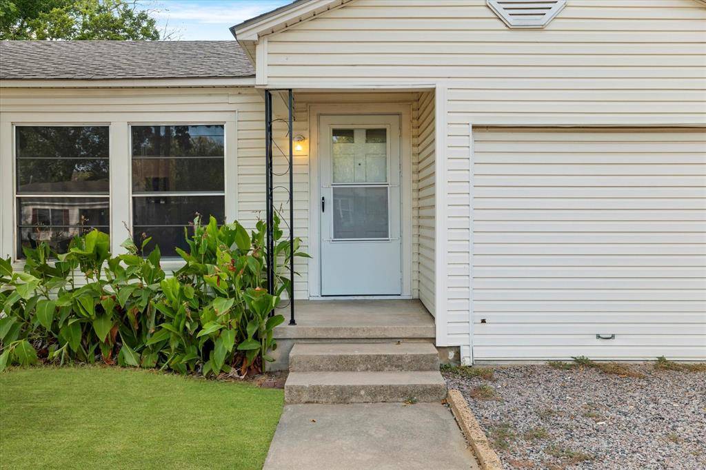 Denton, TX 76201,2411 Denison Street