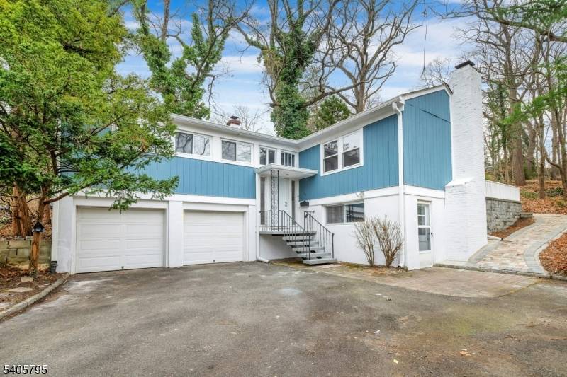 Berkeley Heights Twp., NJ 07922,49 Pine Grove Rd