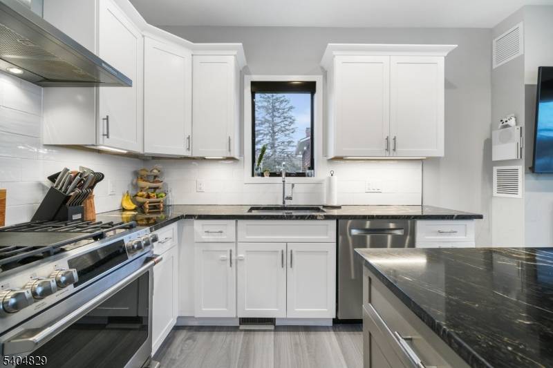 West Milford Twp., NJ 07421,71 Witte Rd