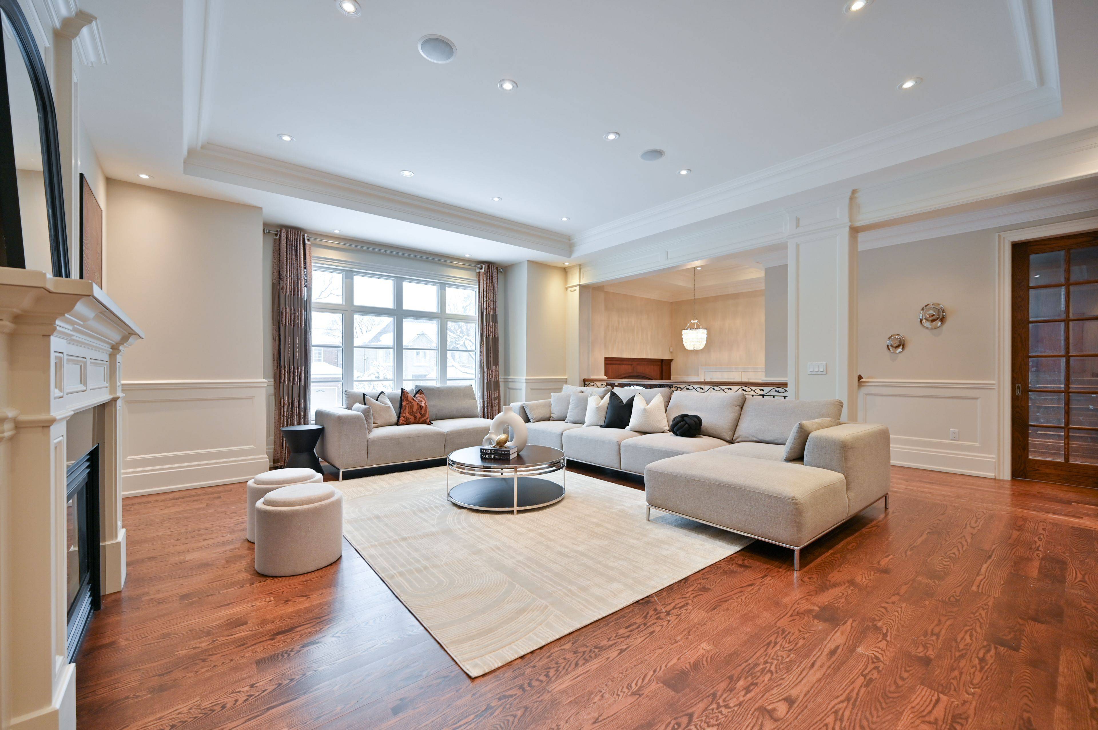 Toronto C14, ON M2N 4L3,272 Byng AVE