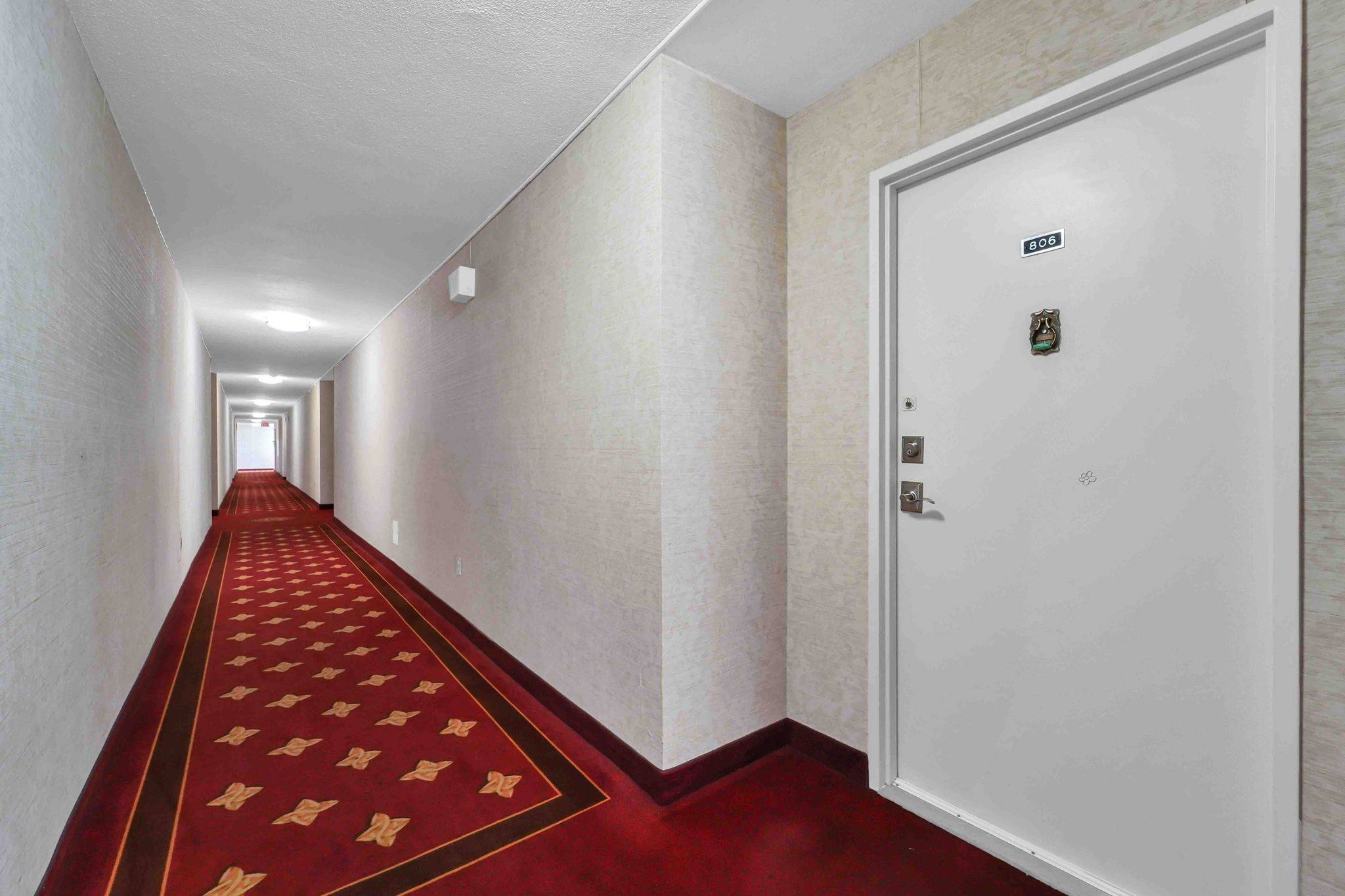 Toronto W08, ON M9B 6C4,362 The East Mall N/A #806