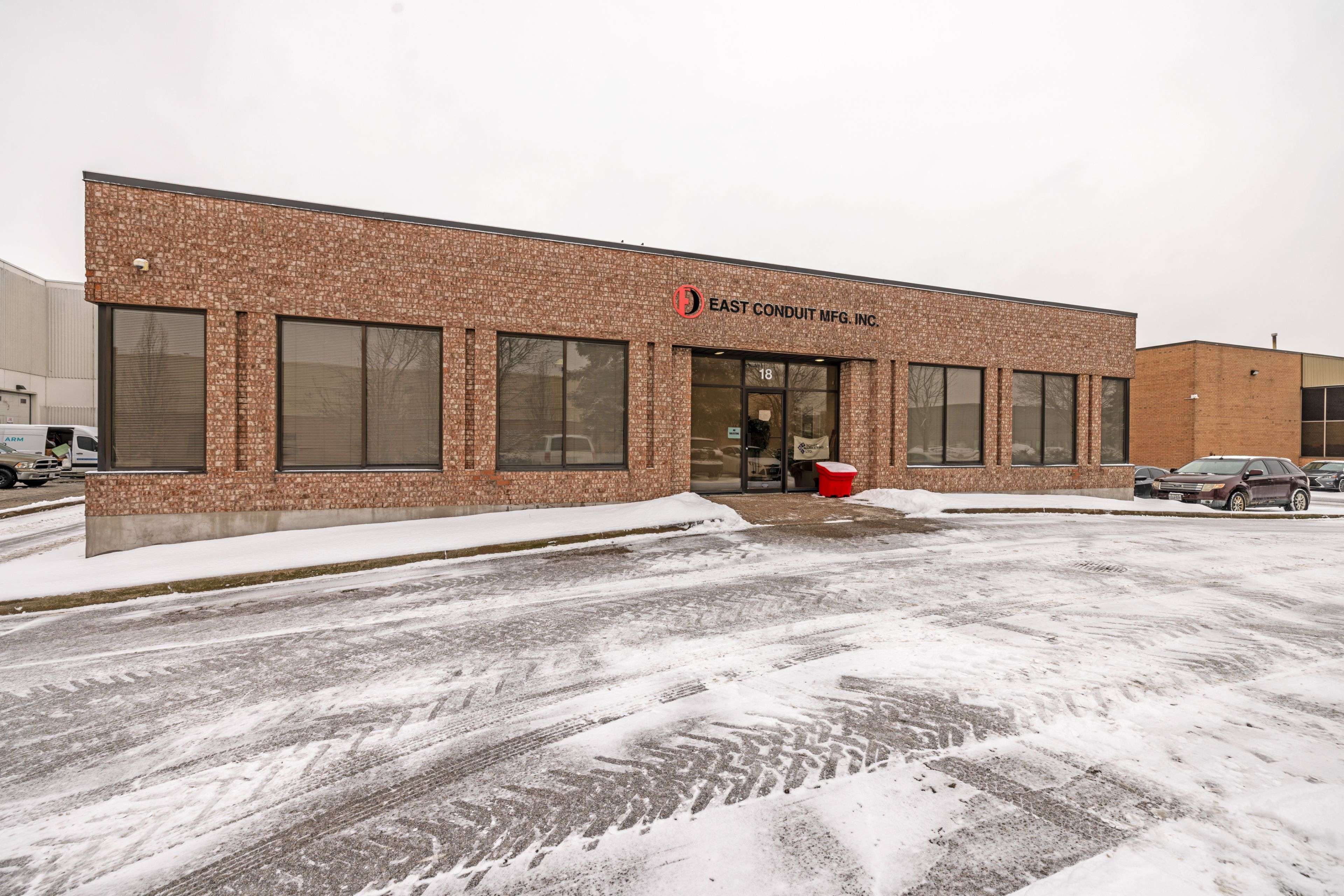 Brampton, ON L6T 5L2,18 Hedgedale RD