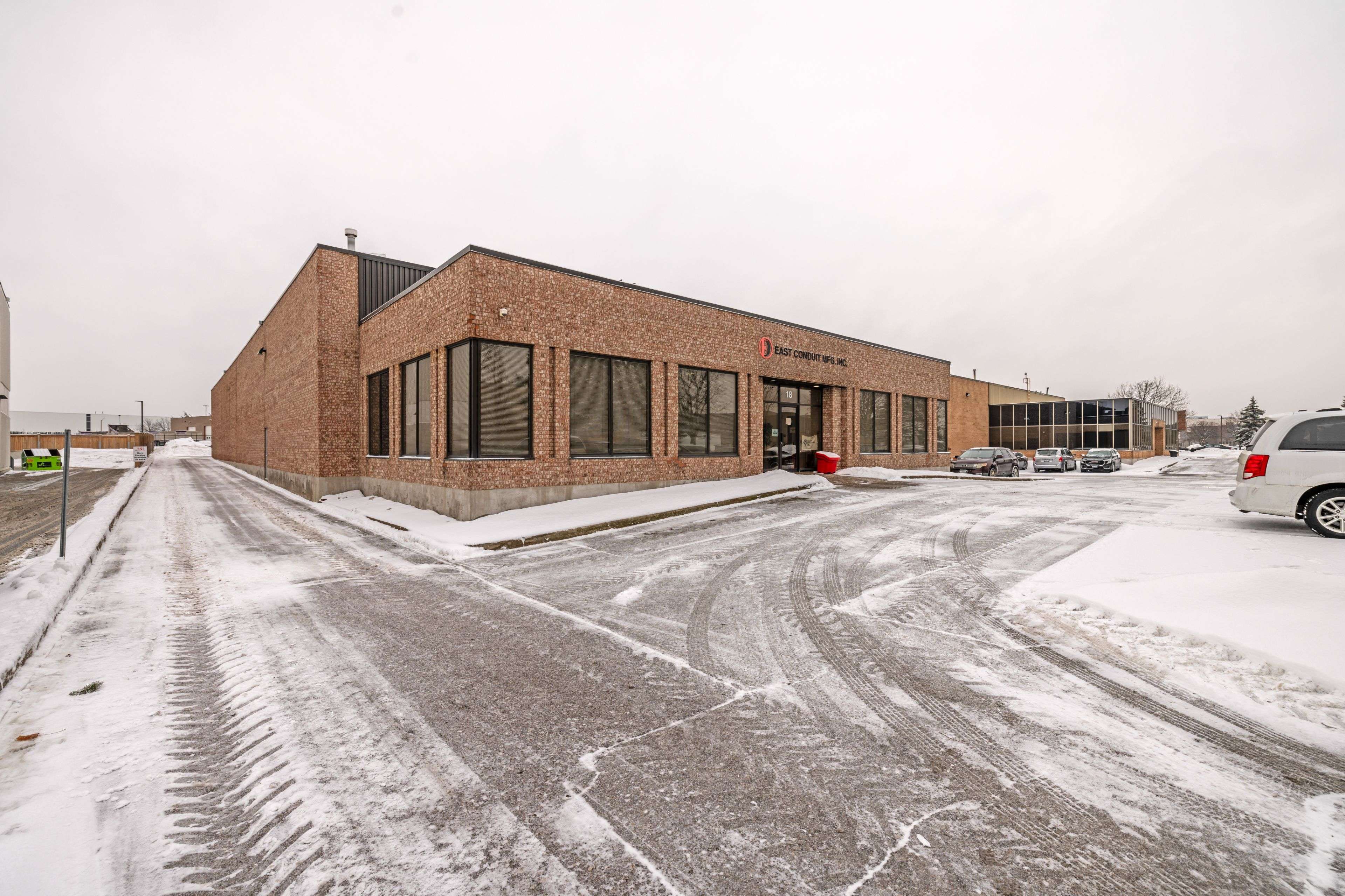 Brampton, ON L6T 5L2,18 Hedgedale RD