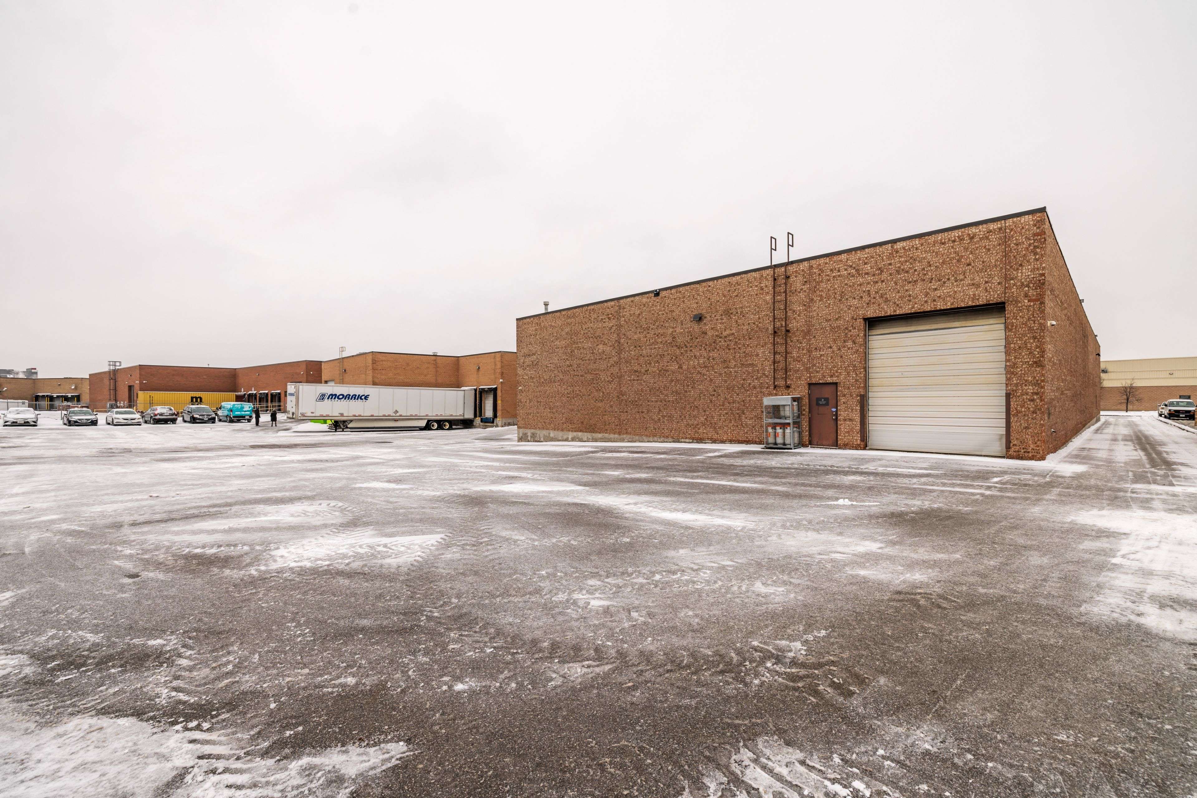 Brampton, ON L6T 5L2,18 Hedgedale RD