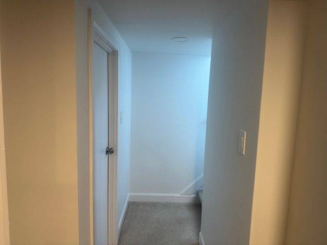 Halton Hills, ON L7G 3T7,6 Prince Charles DR #Lower