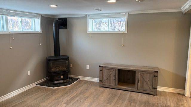 Halton Hills, ON L7G 3T7,6 Prince Charles DR #Lower