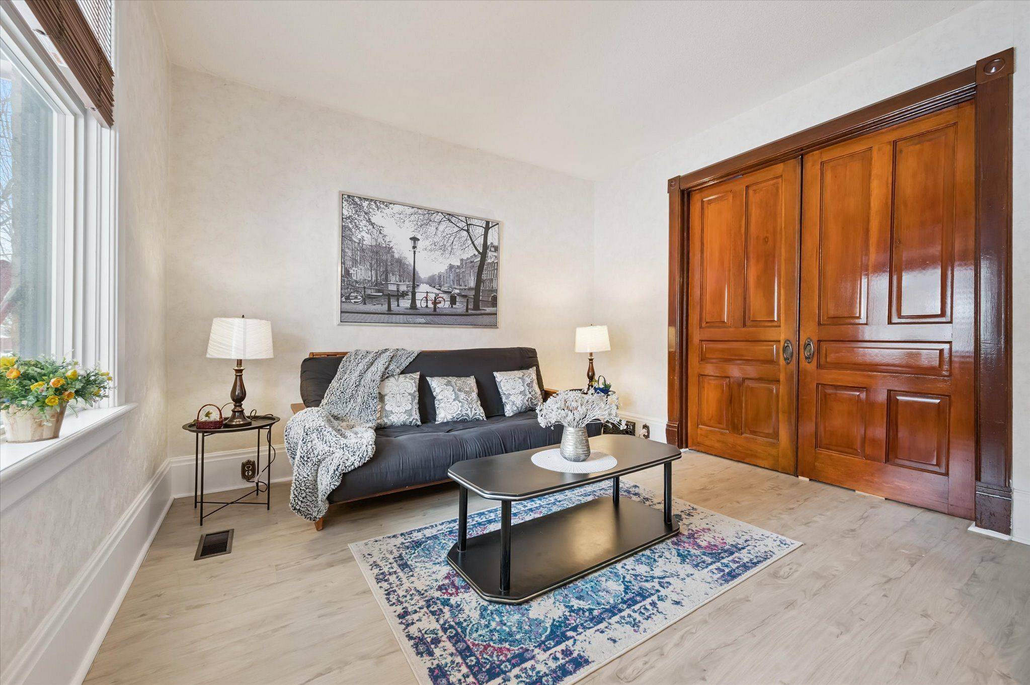 Kitchener, ON N2G 2A5,36 Linden AVE