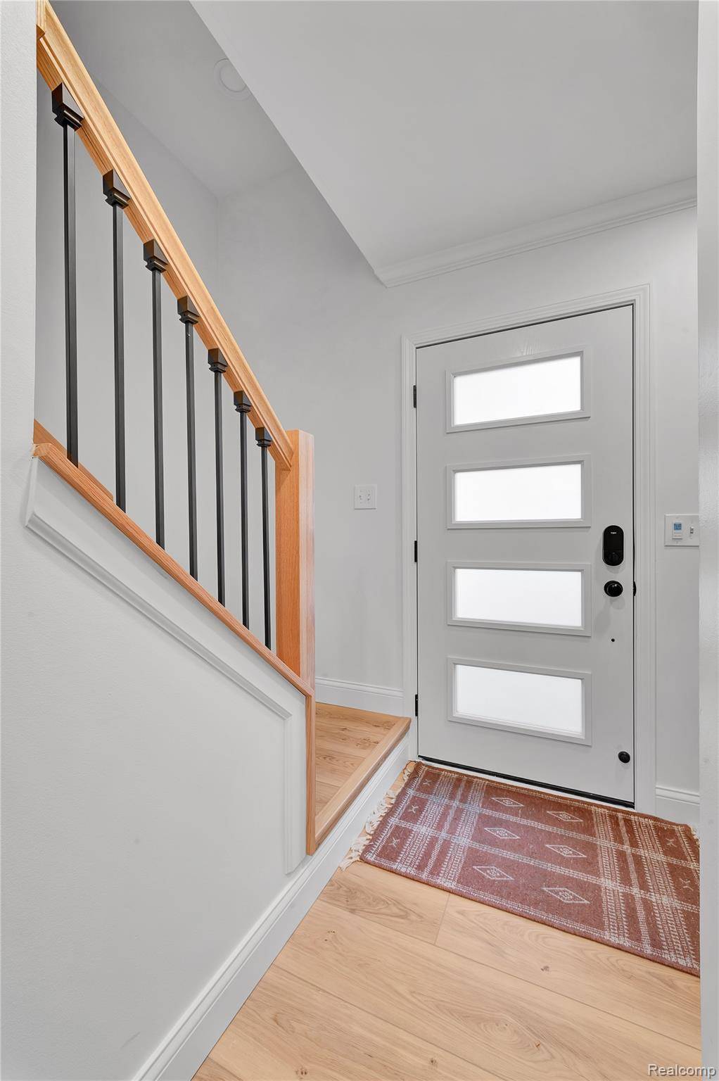 Royal Oak, MI 48067,417 Curry AVE