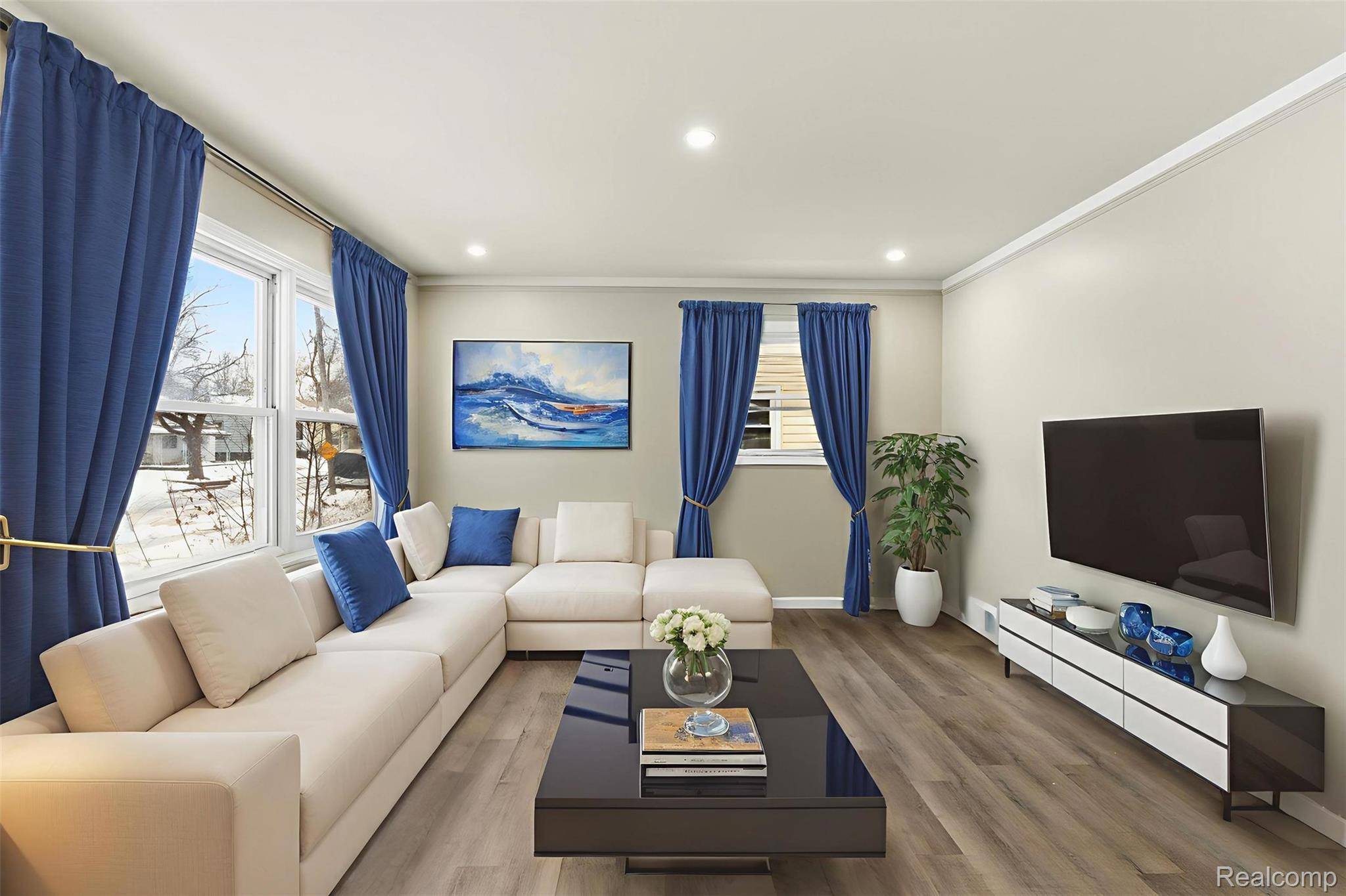 Detroit, MI 48219,16221 Wormer ST