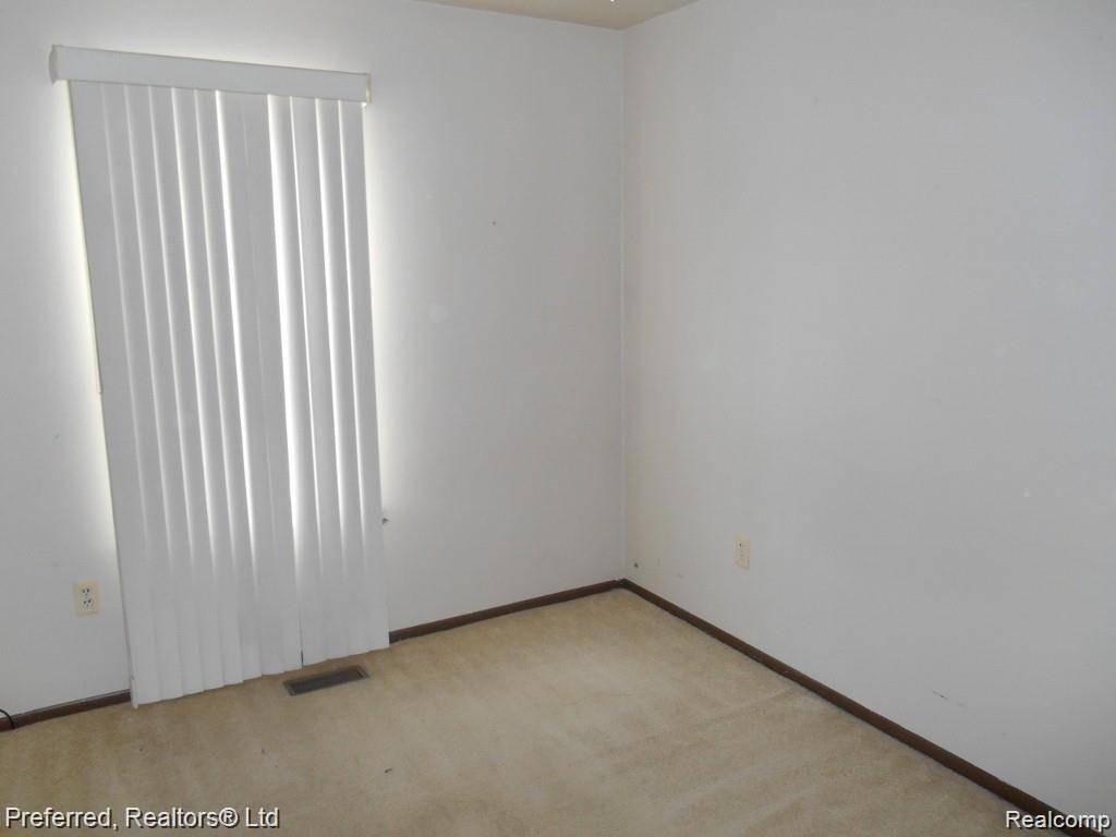 Novi, MI 48375,22812 TALFORD ST