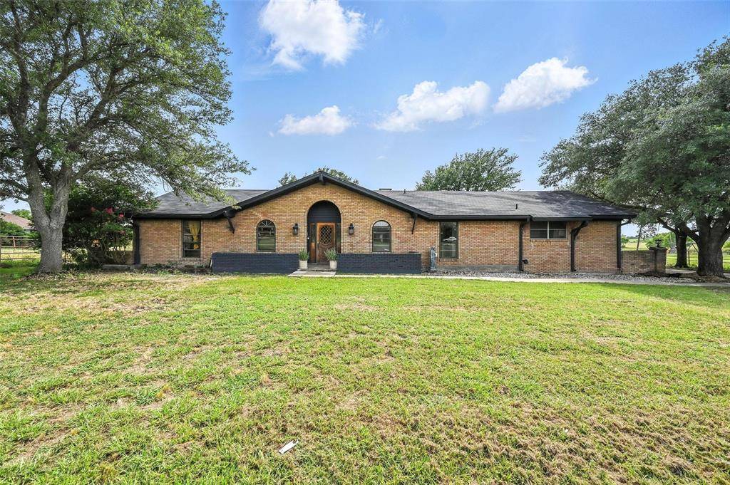 Kaufman, TX 75142,2303 County Road 4106