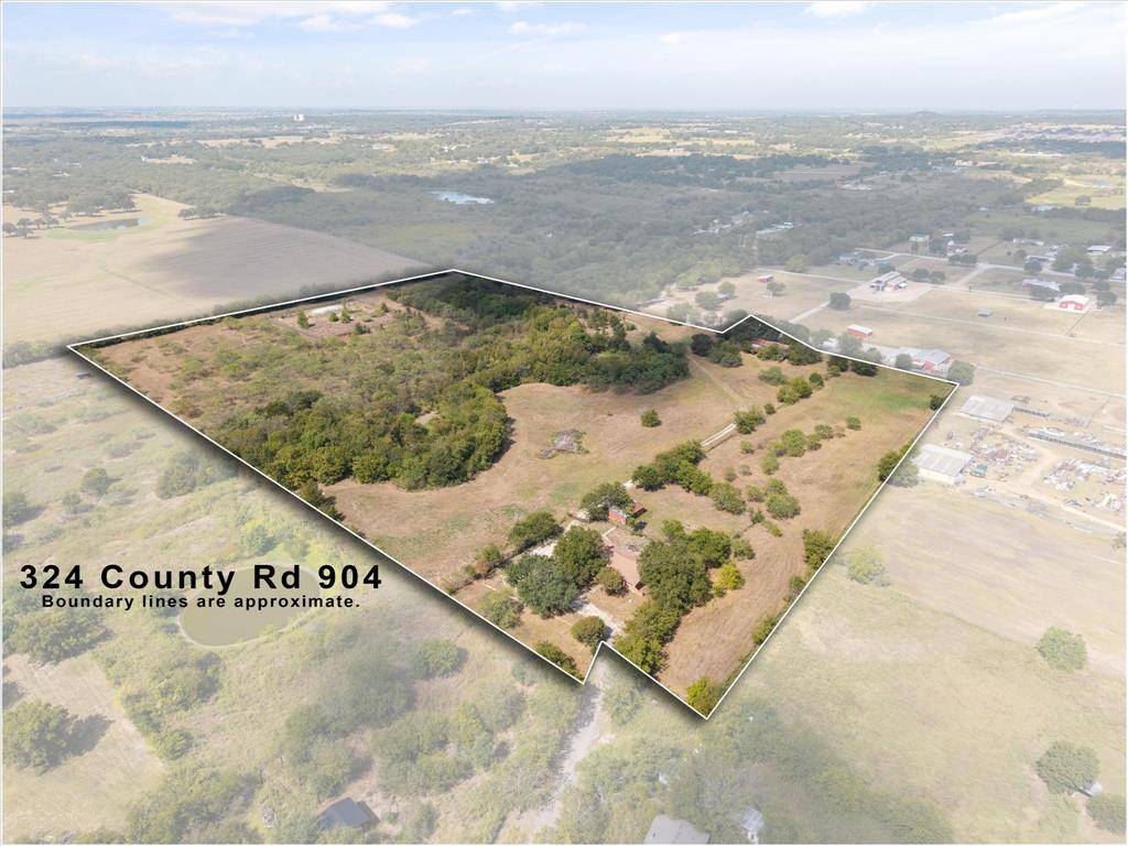 Joshua, TX 76058,324 County Road 904