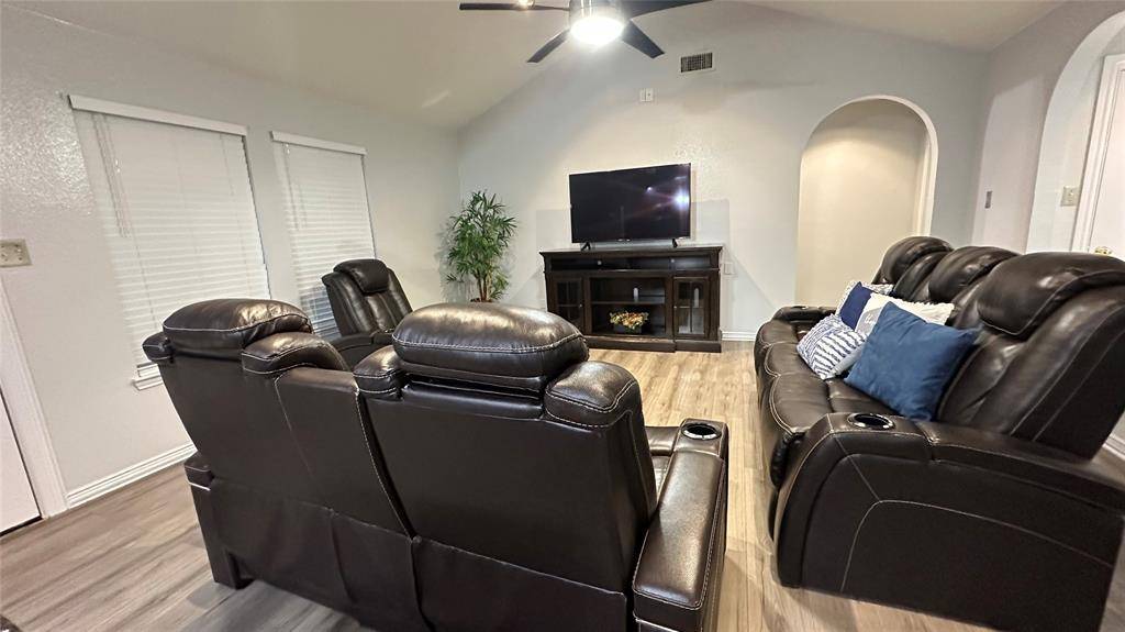 Dallas, TX 75253,13731 Biggs Street