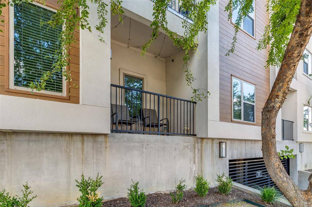 Dallas, TX 75206,5710 Mccommas Boulevard #103