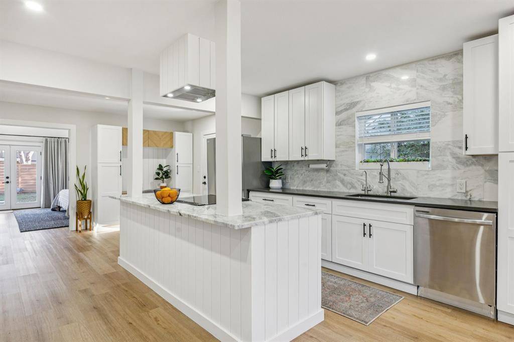 Dallas, TX 75218,8714 Redondo Drive