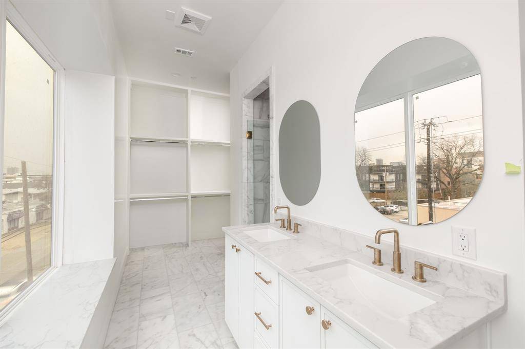 Dallas, TX 75219,4303 Cedar Springs Road #A3