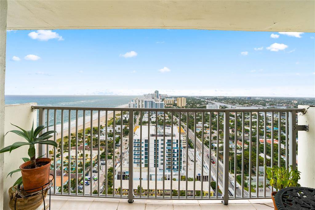 Pompano Beach, FL 33062,111 Briny Ave #2708
