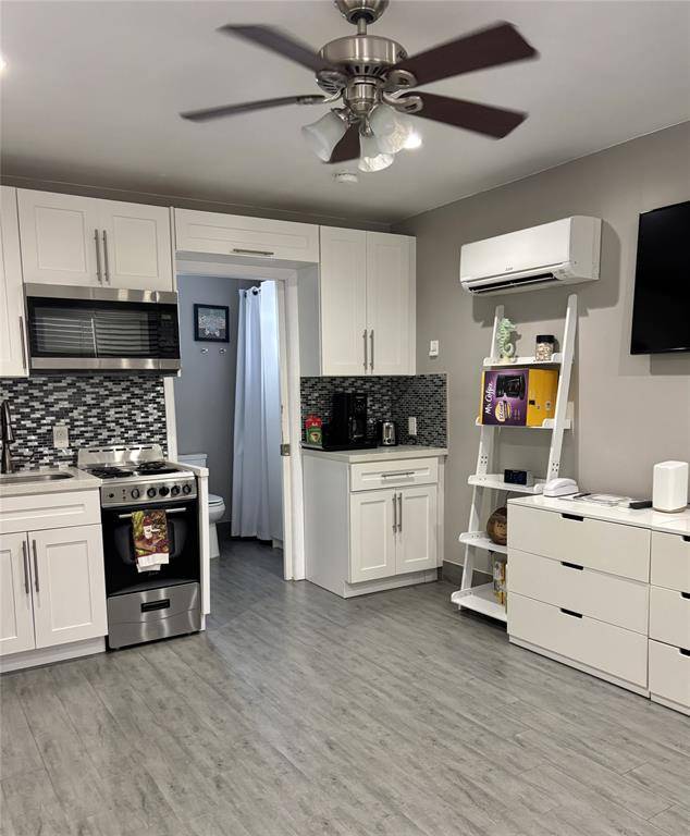 Hollywood, FL 33019,330 Arthur St #115