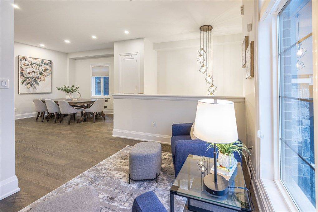 Vaughan, ON L4H 4S5,5 Velia CT