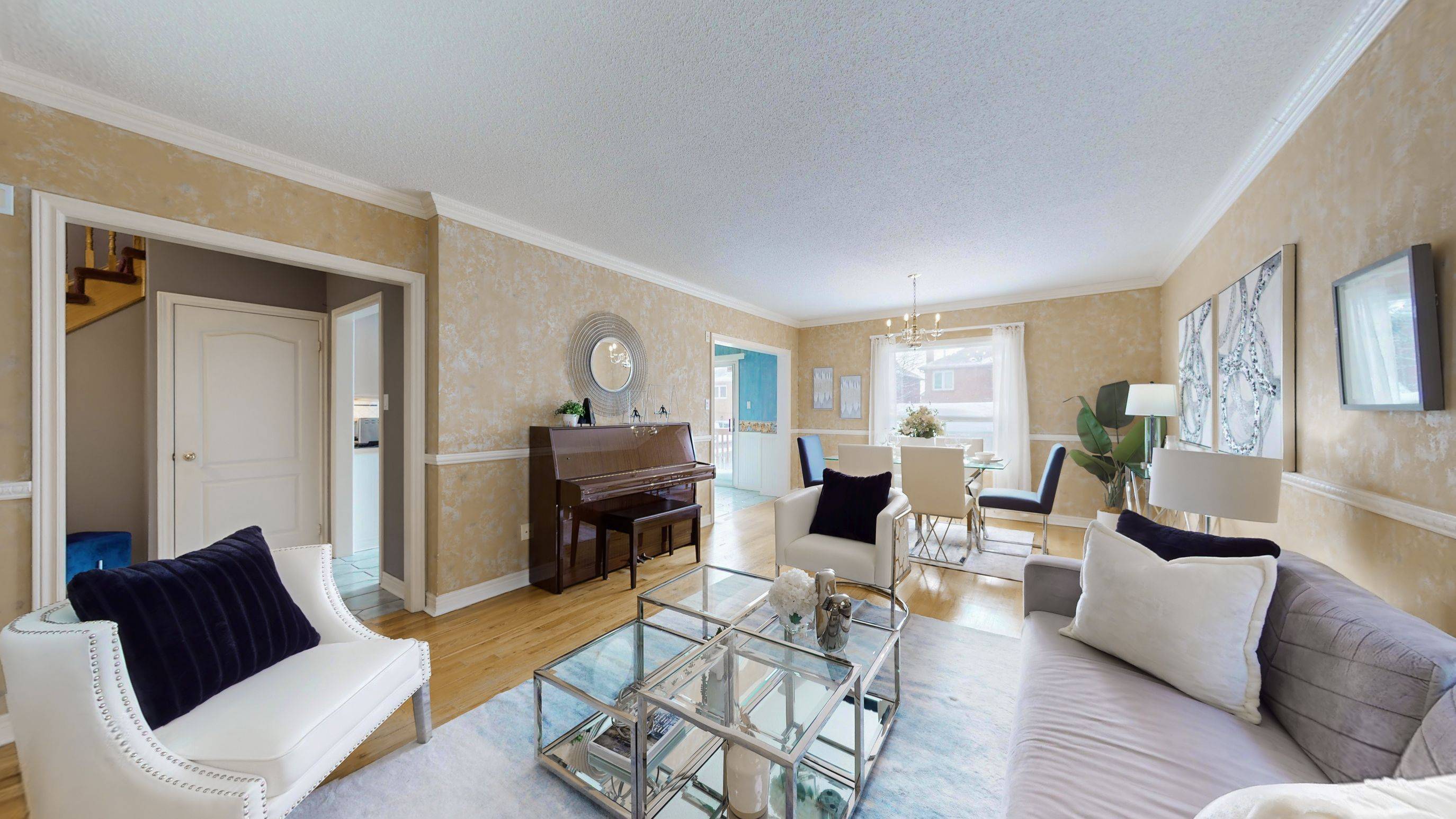 Richmond Hill, ON L4C 0E4,23 Red Rock DR