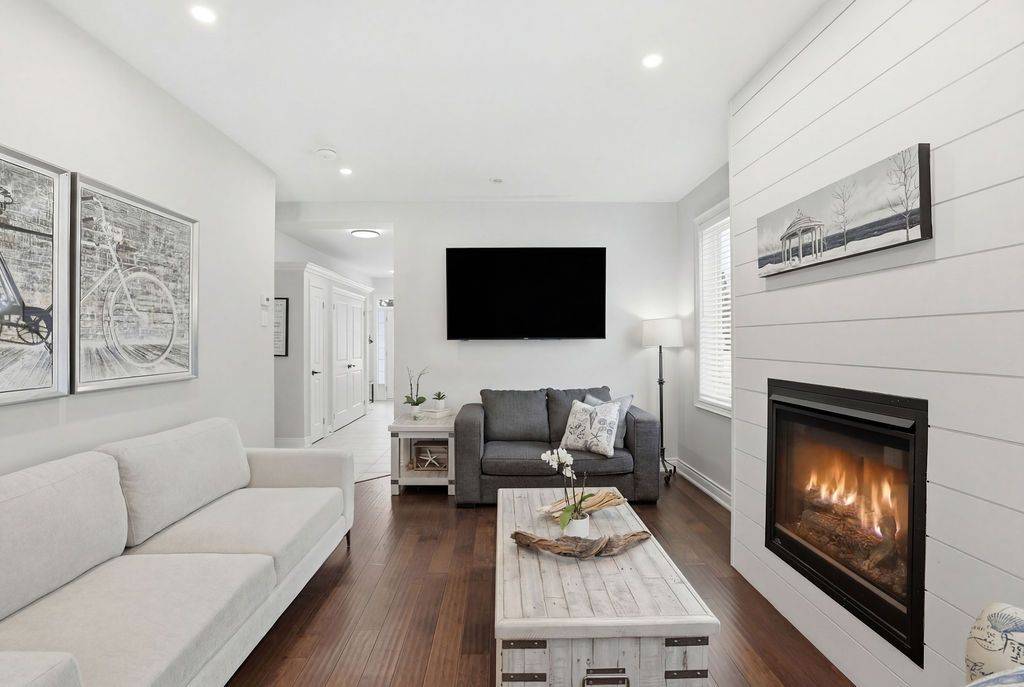 Wasaga Beach, ON L9Z 0G5,95 Wally DR