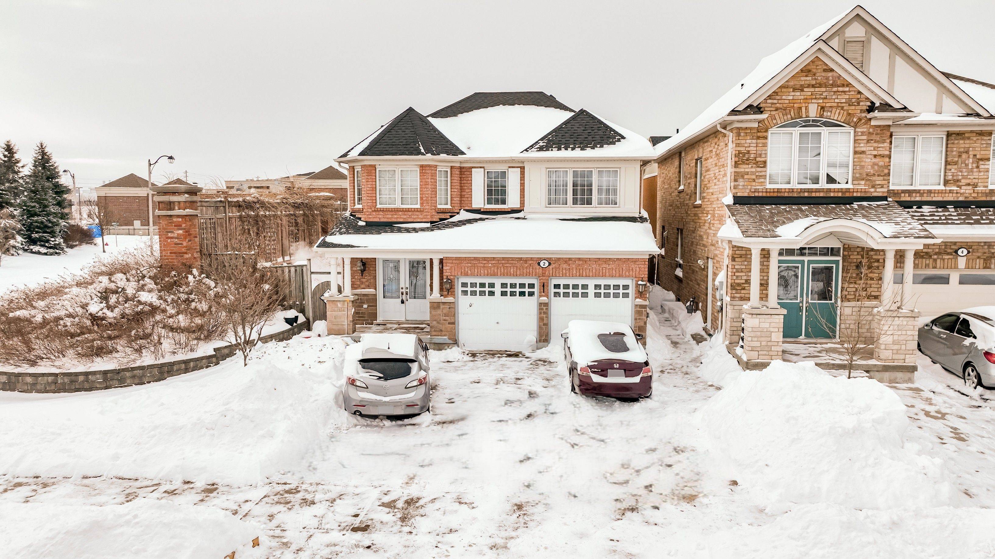 Brampton, ON L6S 6L3,2 Zimmer ST