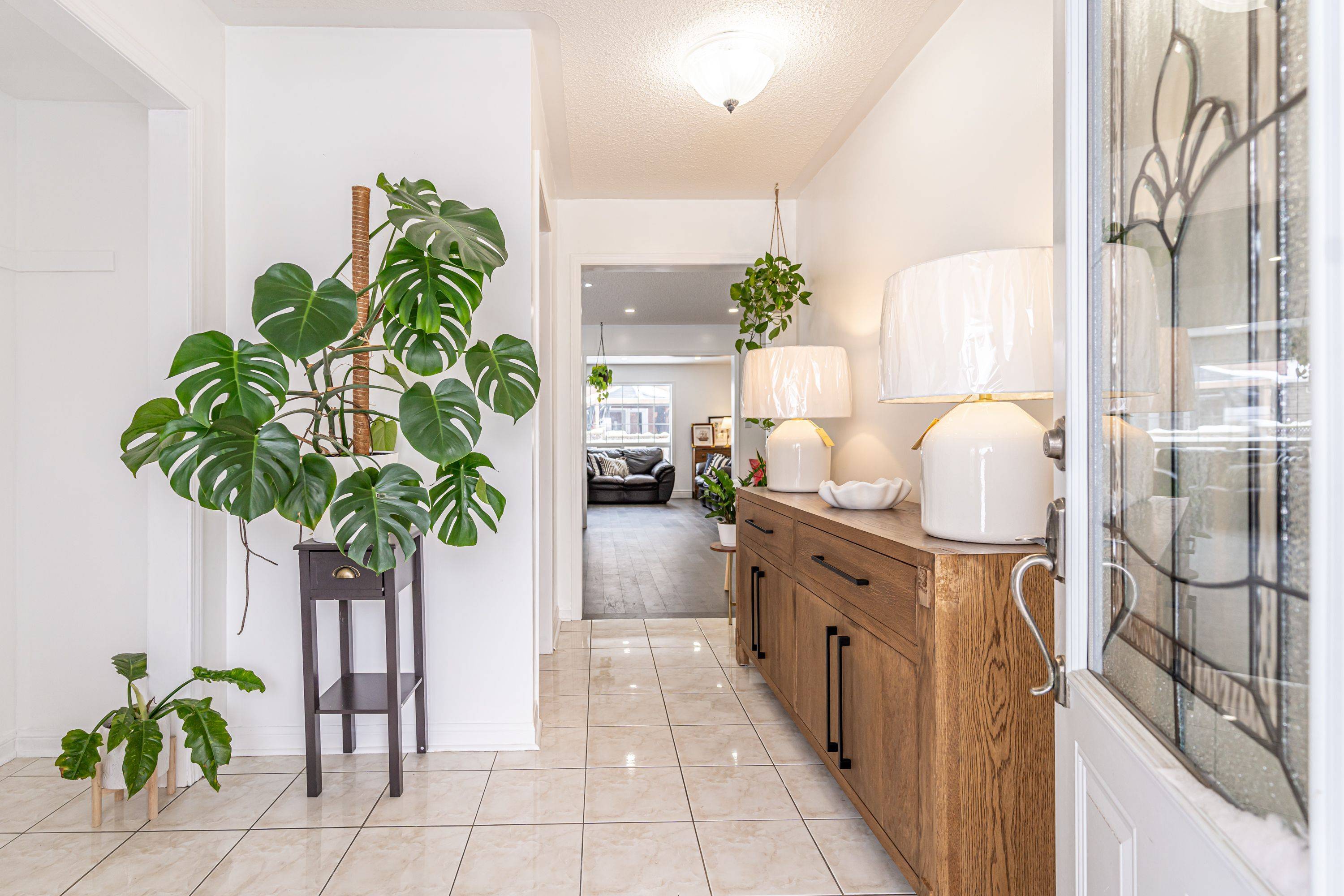 Brampton, ON L6S 6L3,2 Zimmer ST