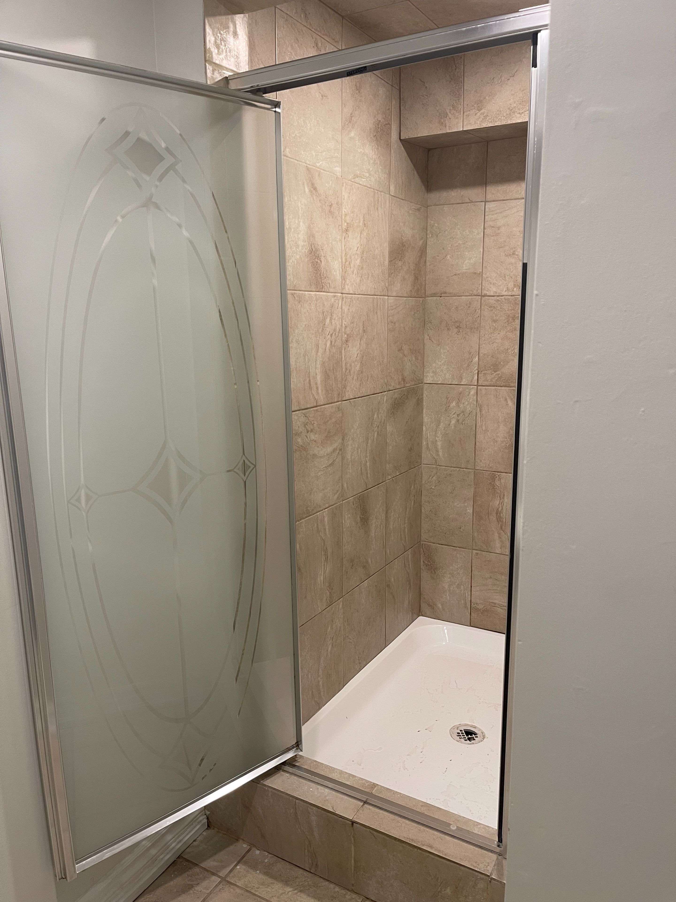 Milton, ON L9E 1J1,1487 Chretien ST E #Basement