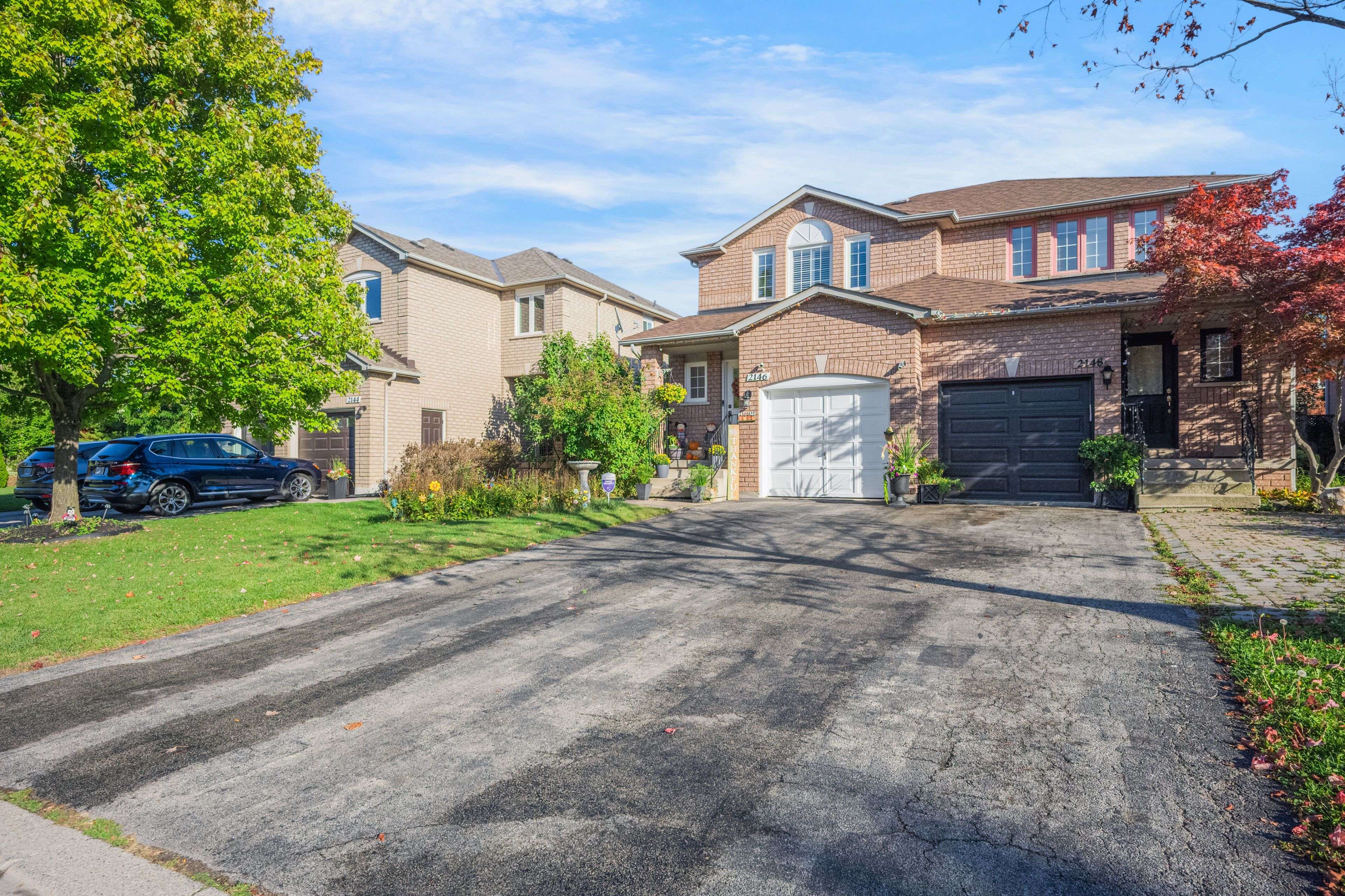 Oakville, ON L6M 3N7,2146 Shady Glen RD