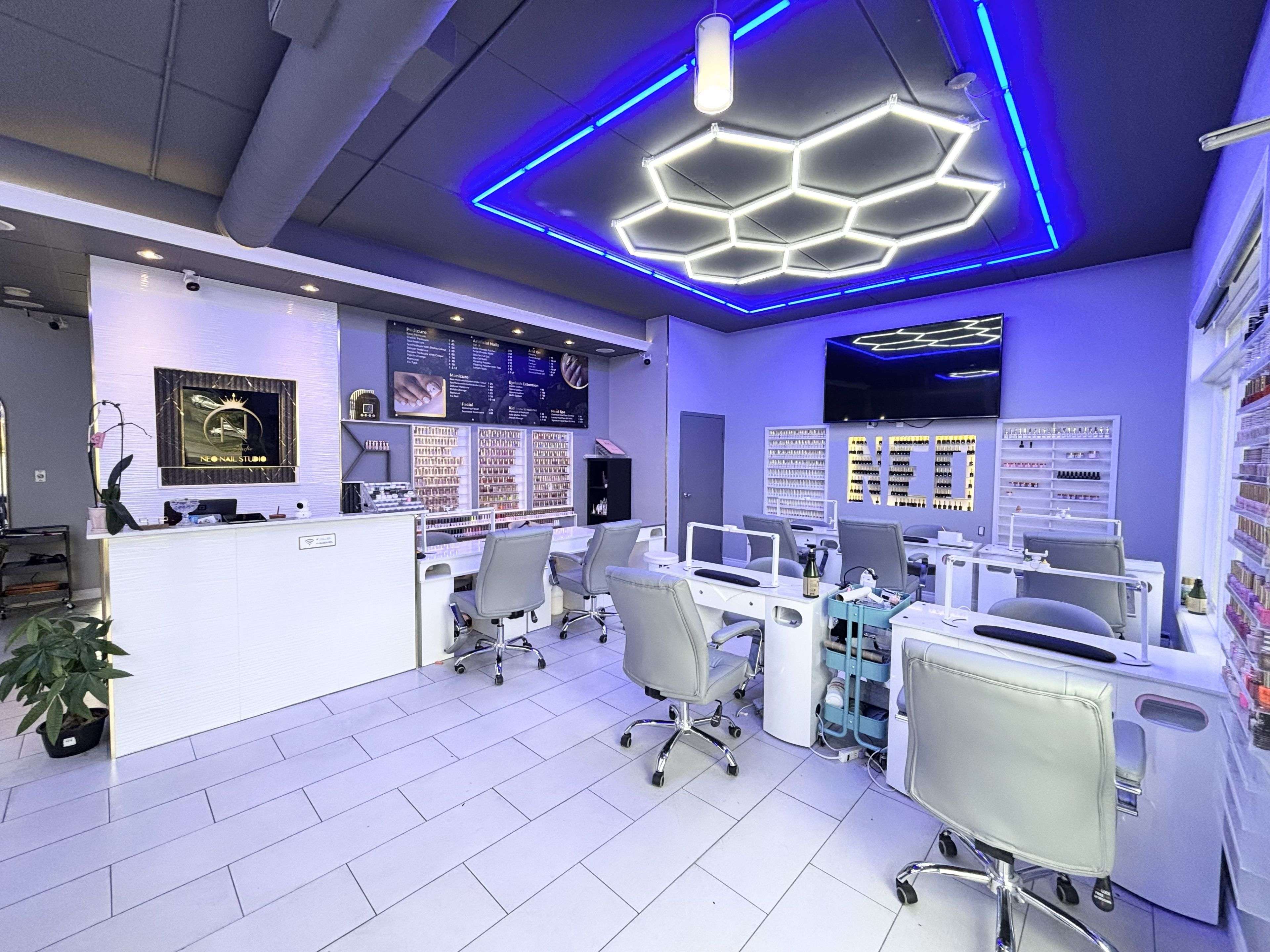 Burlington, ON L7L 4Y8,4150 Fairview ST #2