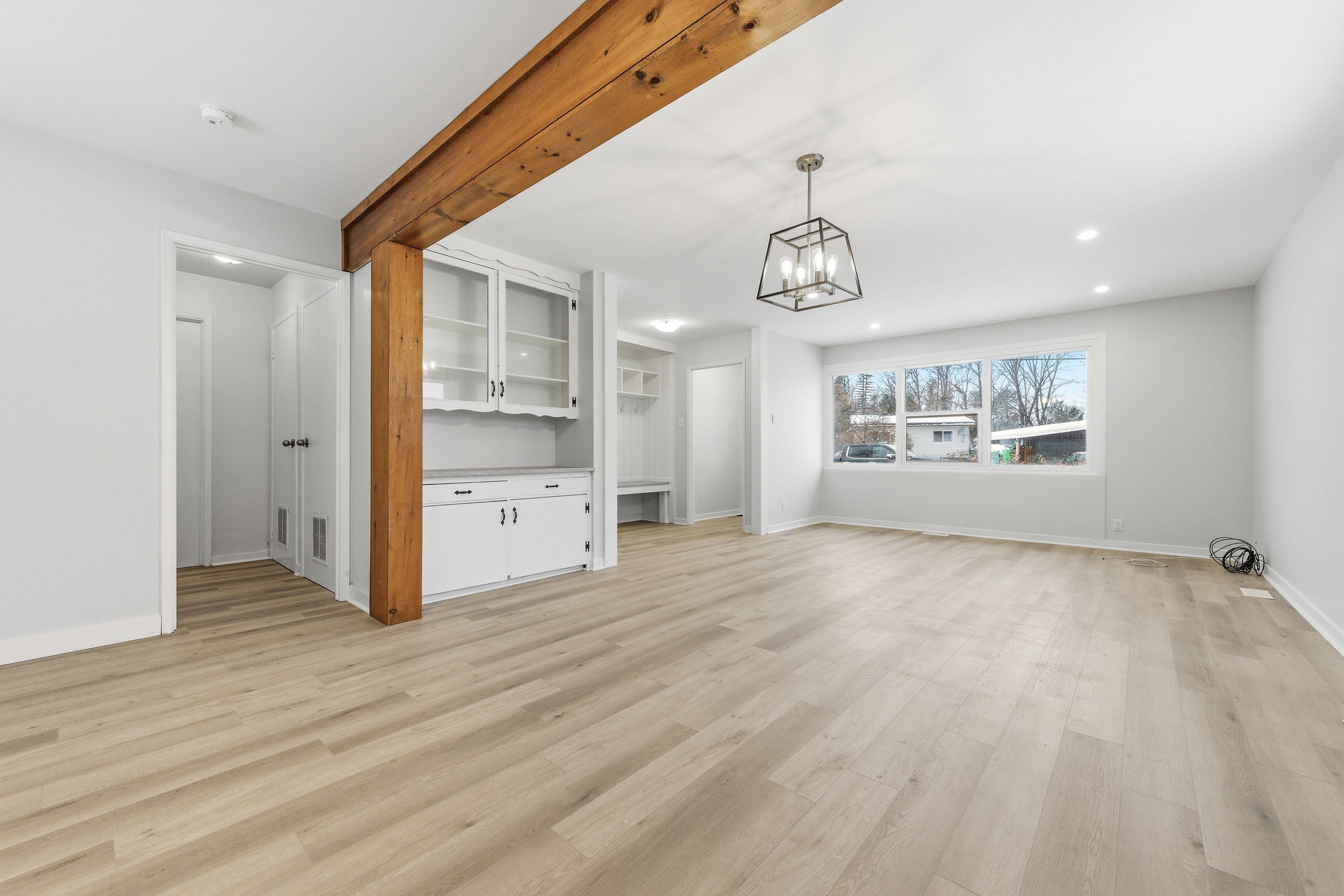 Deep River, ON K0J 1P0,88 Glendale AVE