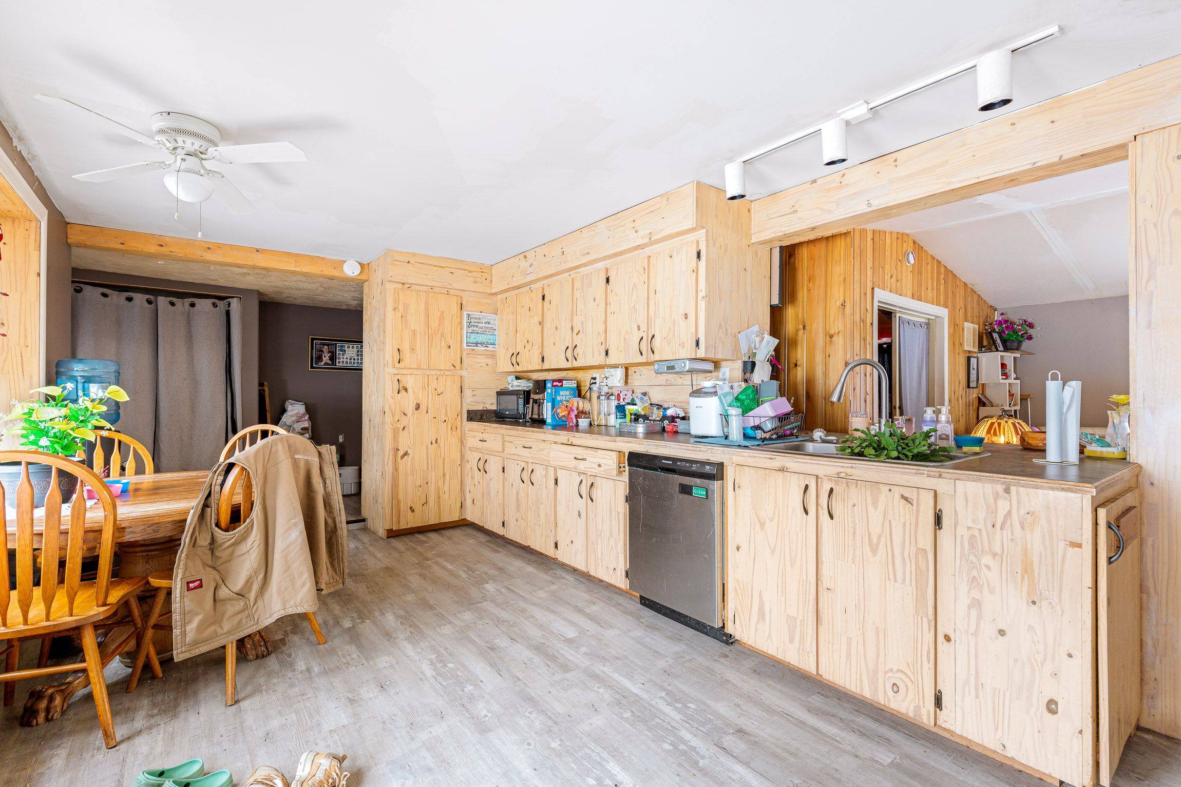 Front Of Yonge, ON K0E 1R0,1447 County 2 RD